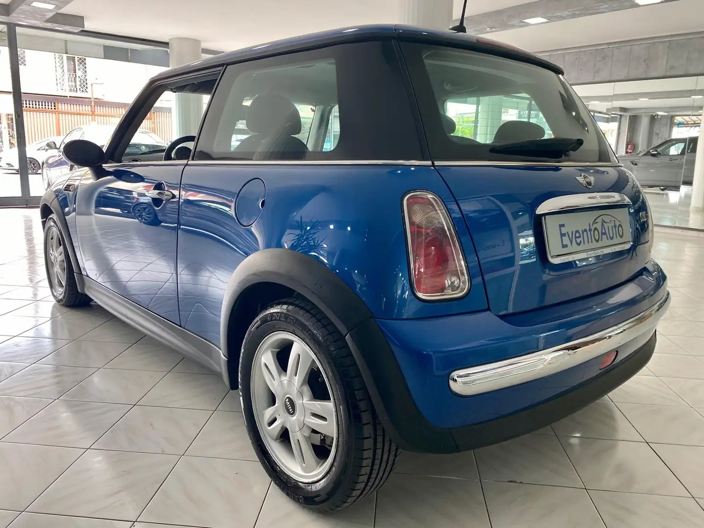 MINI One D Mini 1.4 One D De Luxe 88cv Azul - 2