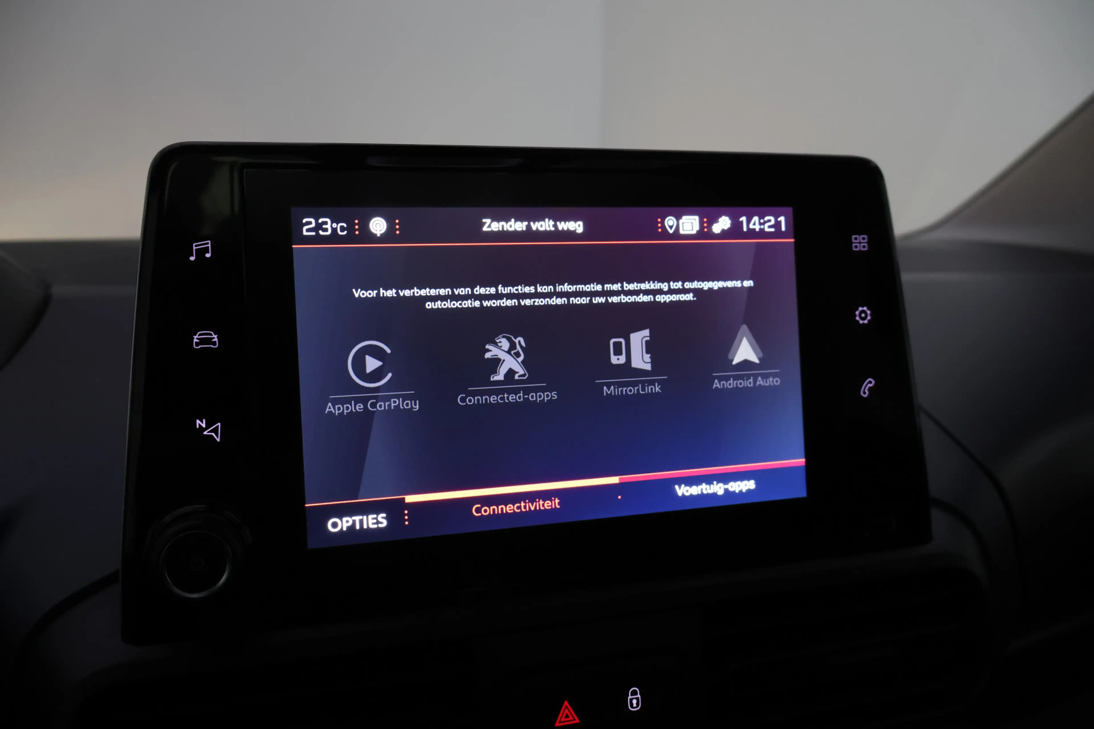 Peugeot Rifter 1.2T ALLURE PANO | NAVI | CARPLAY | KEYLESS | 360 — photo 15