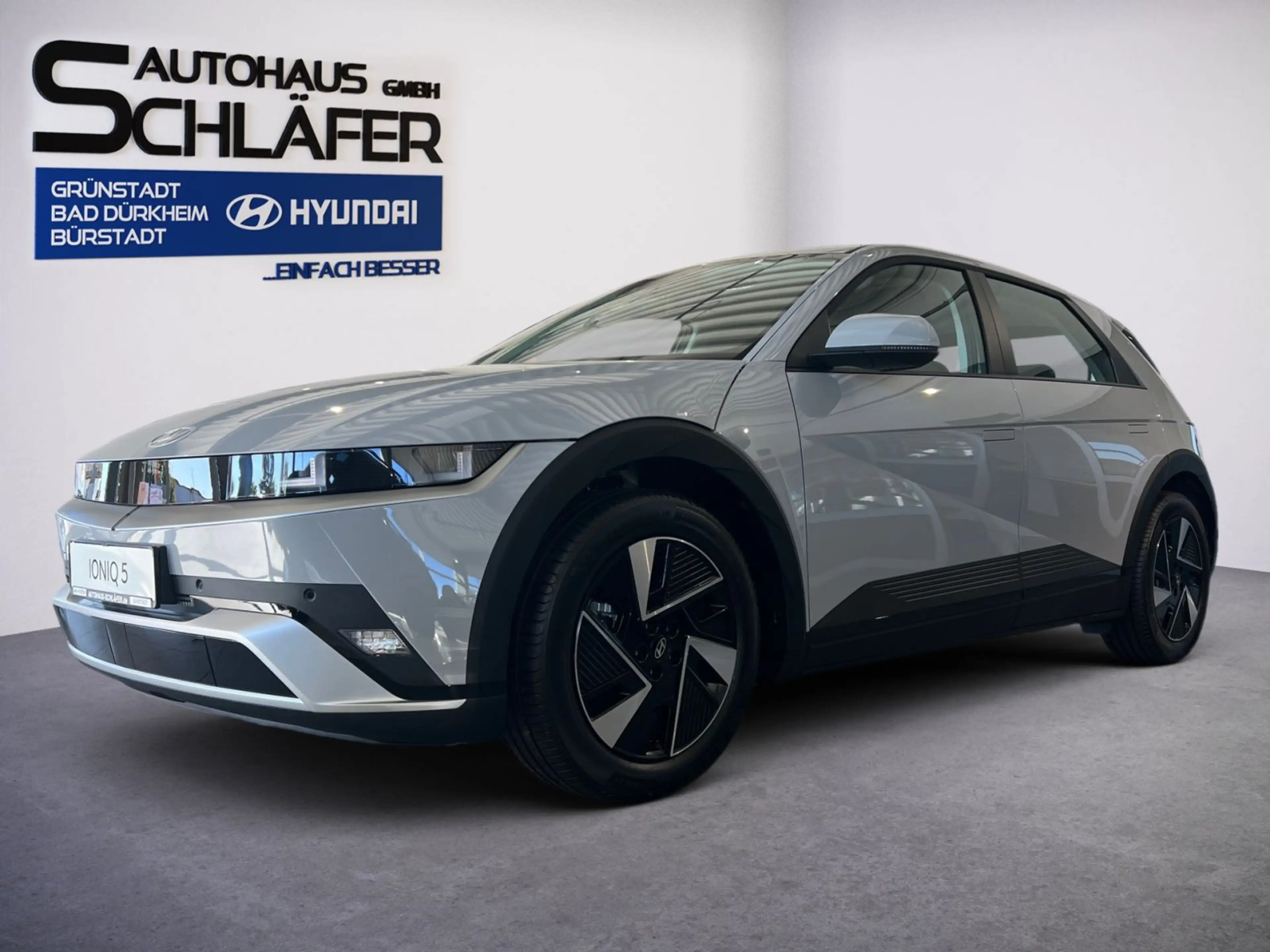 Hyundai IONIQ 5 Elektro 63 kWh Wärmepumpe Navi LED