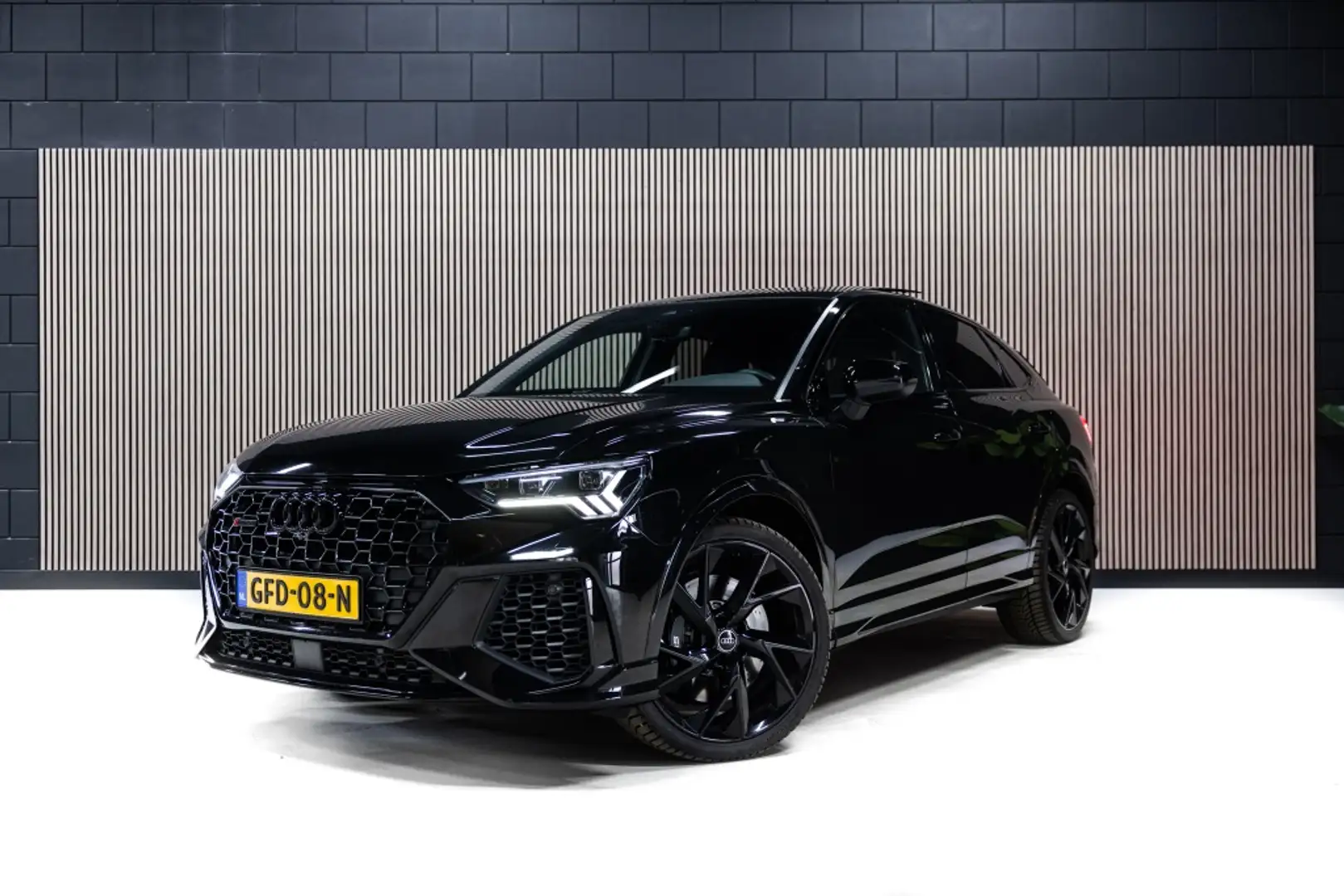 Audi RS Q3 RSQ3 Sportback | B&O | Pano | Leder TFSI Fekete - 1