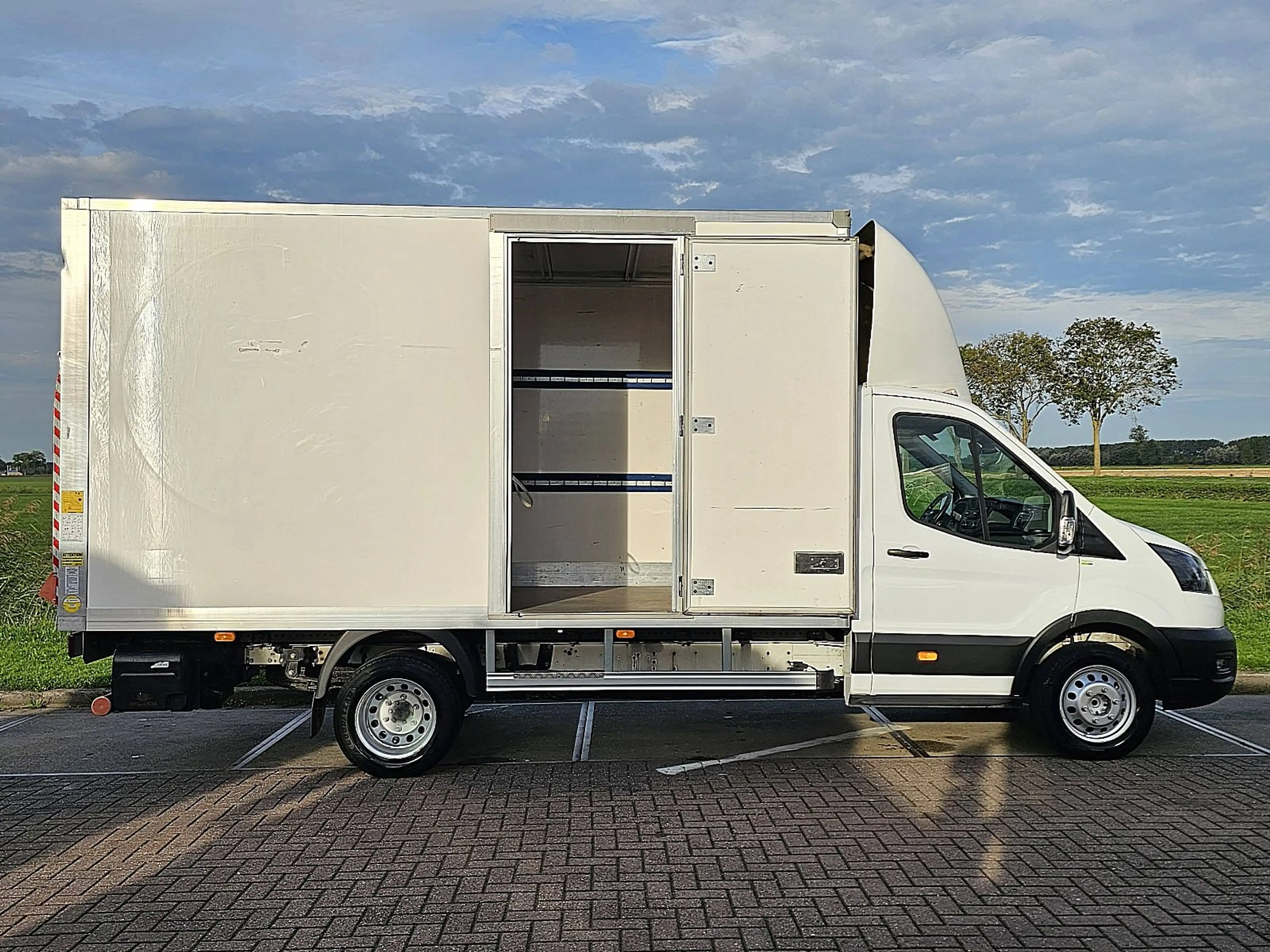Ford Transit 2.0 Bakwagen Laadklep Spoiler Dubbellucht 170PK Eu — photo 13