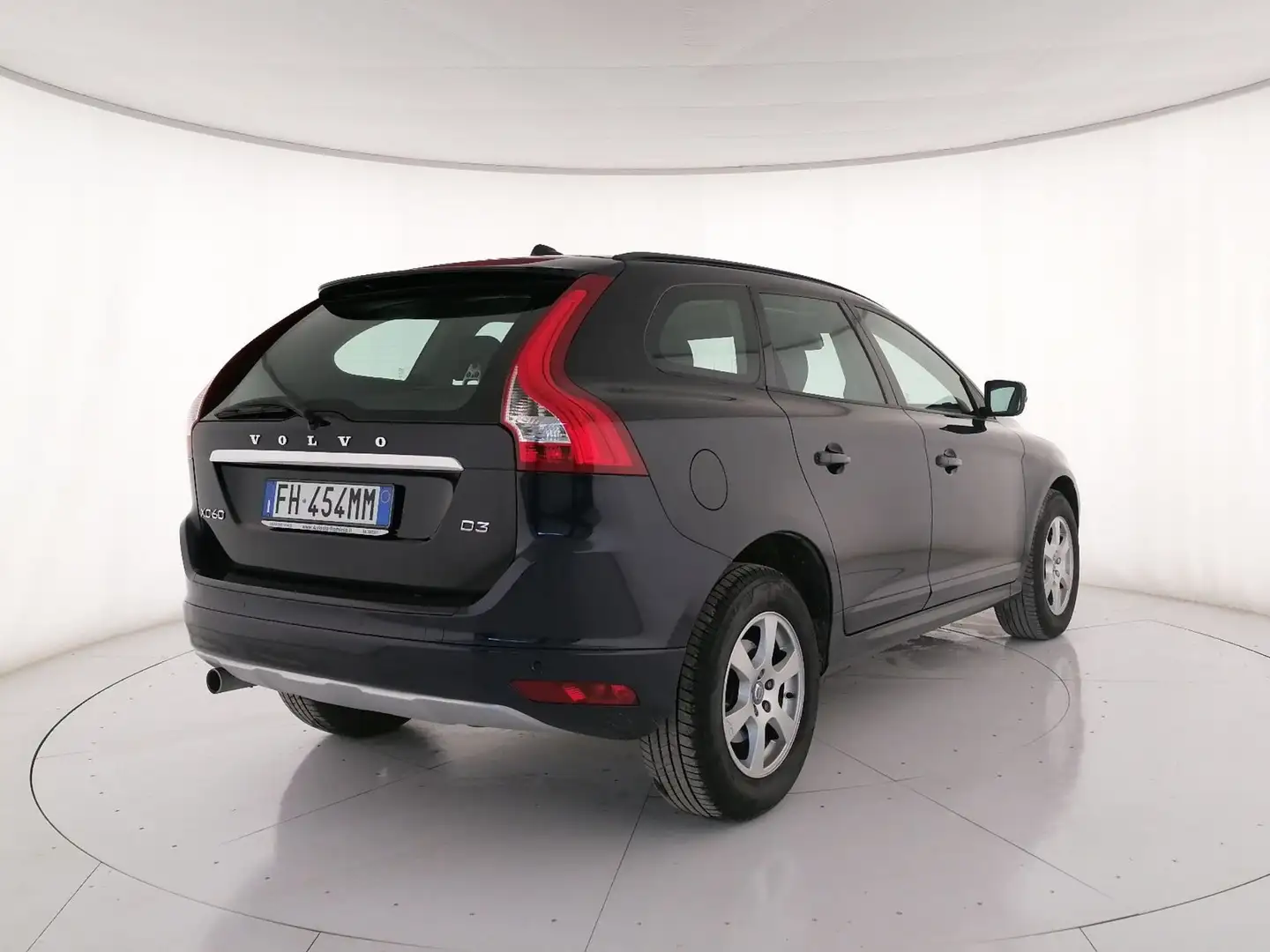 Volvo XC60 2.0 d3 Business 150cv Blu/Azzurro - 2