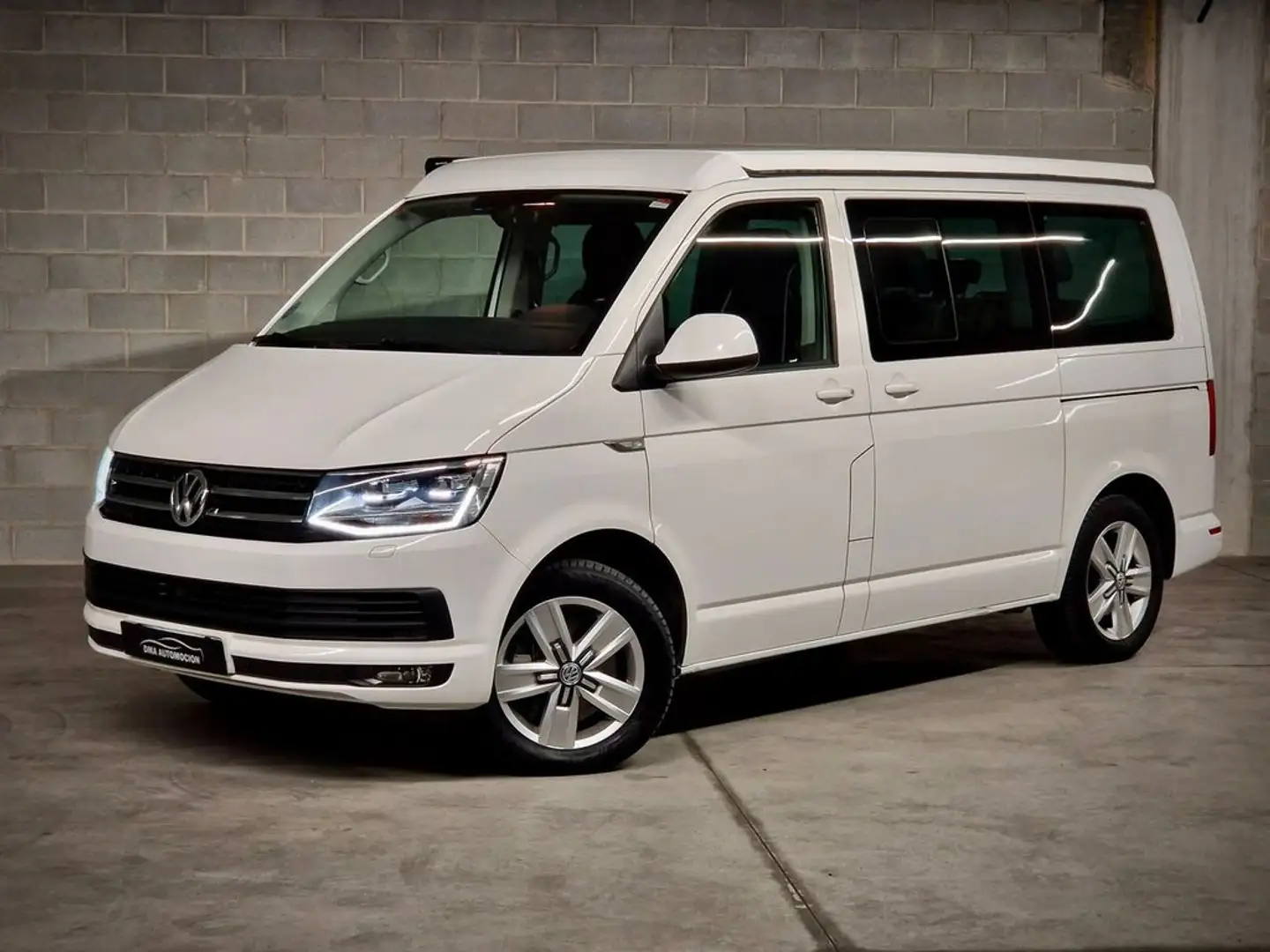 Volkswagen T5 Multivan PREMIUM CORTO Wit - 1