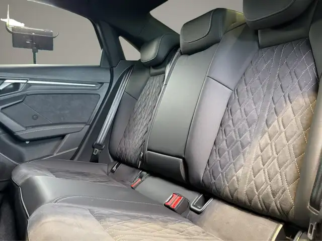 Audi S3 view 13