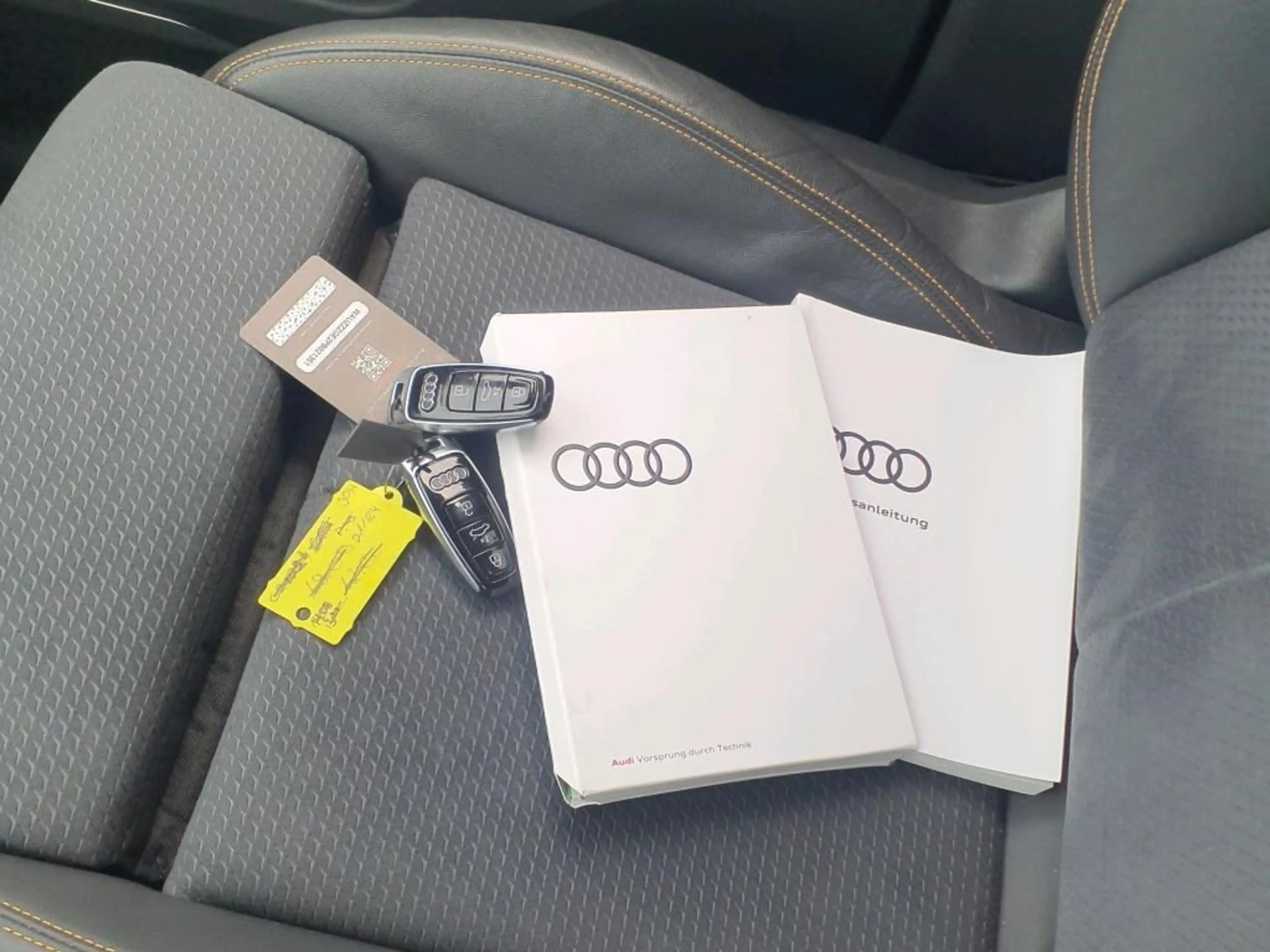 Audi e-tron 55 quattro S-line black edition AHK/KAMERA — photo 10