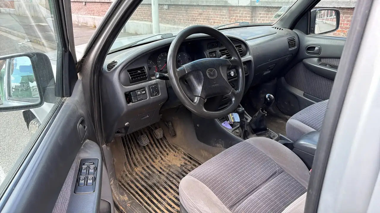 Mazda B Series 2.5 Turbo 4x4, foto 9