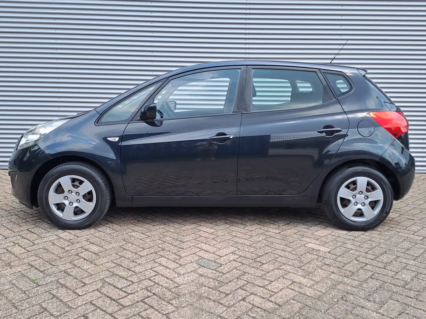 Kia Venga 1.4 CVVT Seven | Airco | Navi | Bluetooth | Camera Noir - 2
