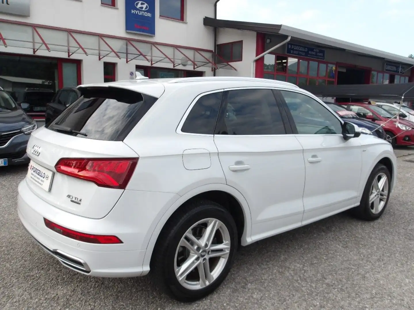 Audi Q5 2.0 TDI 190cv EU6D quattro S tronic S line plus Blanc - 2