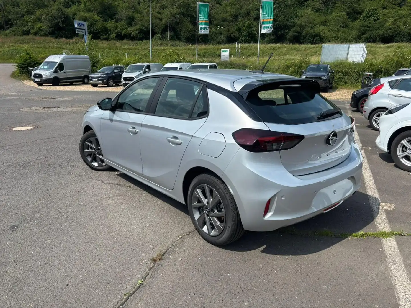 Opel Corsa Basis Silber - 2
