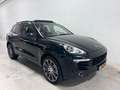 Porsche Cayenne 4.2 D S V8 Pano Chrono Design Trekh. 1e eigenaar Zwart - thumbnail 2
