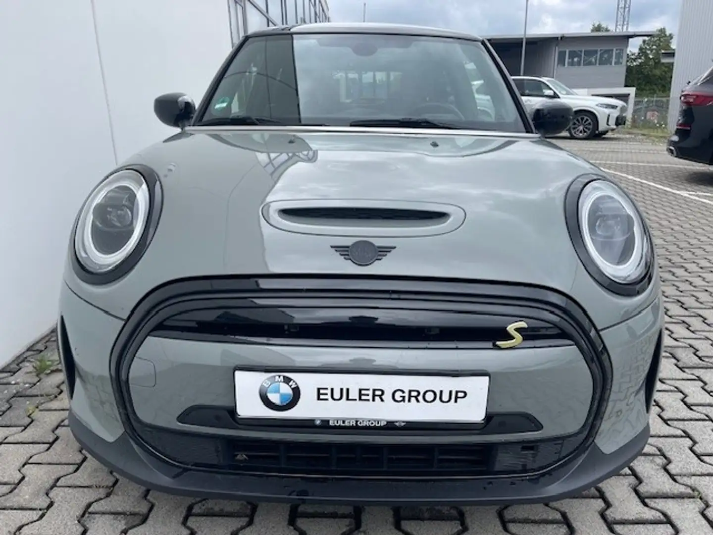MINI Cooper SE 3-Türer Navi Leder Digitales Cockpit HarmanKardon Grau - 2