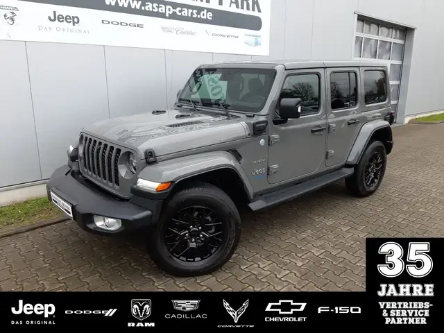 Jeep Wrangler Sahara PHEV Dual Top