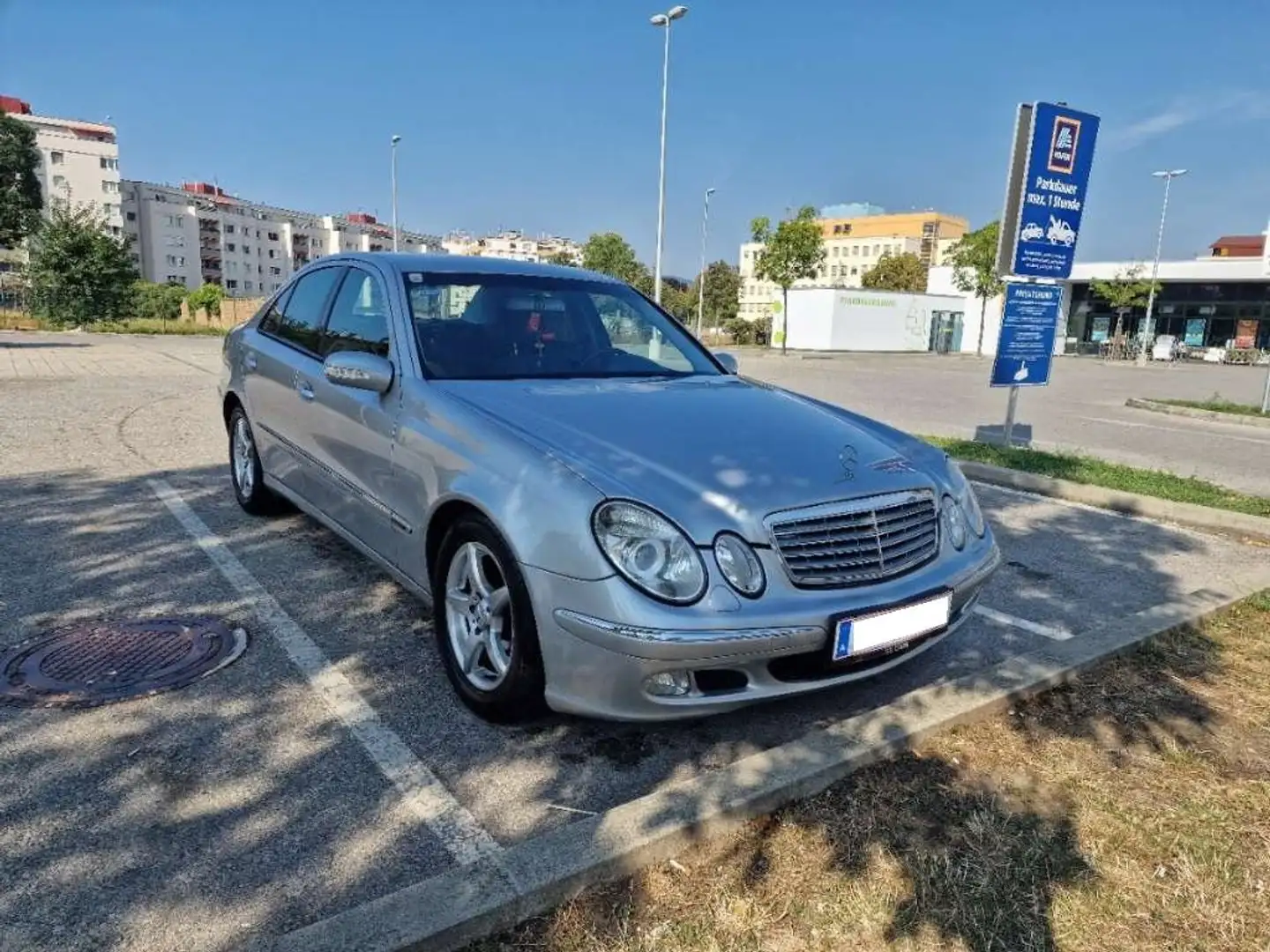 Mercedes-Benz E 220 E 220 Avantgarde CDI Sequentronic Avantgarde Plateado - 1