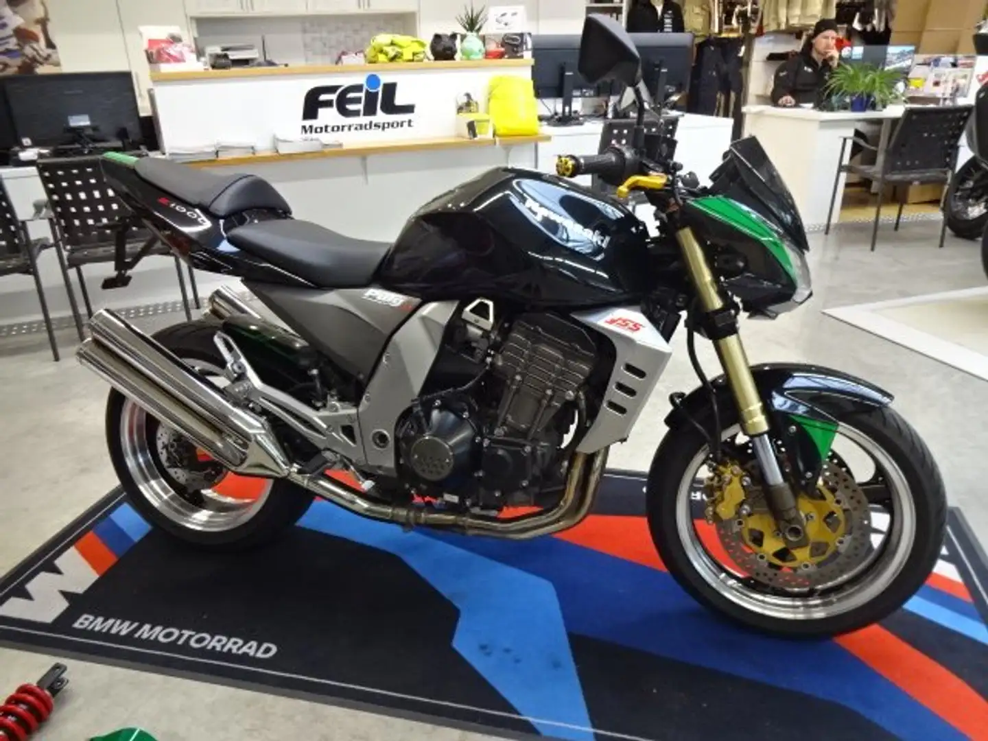 Kawasaki Z 1000 Noir - 1