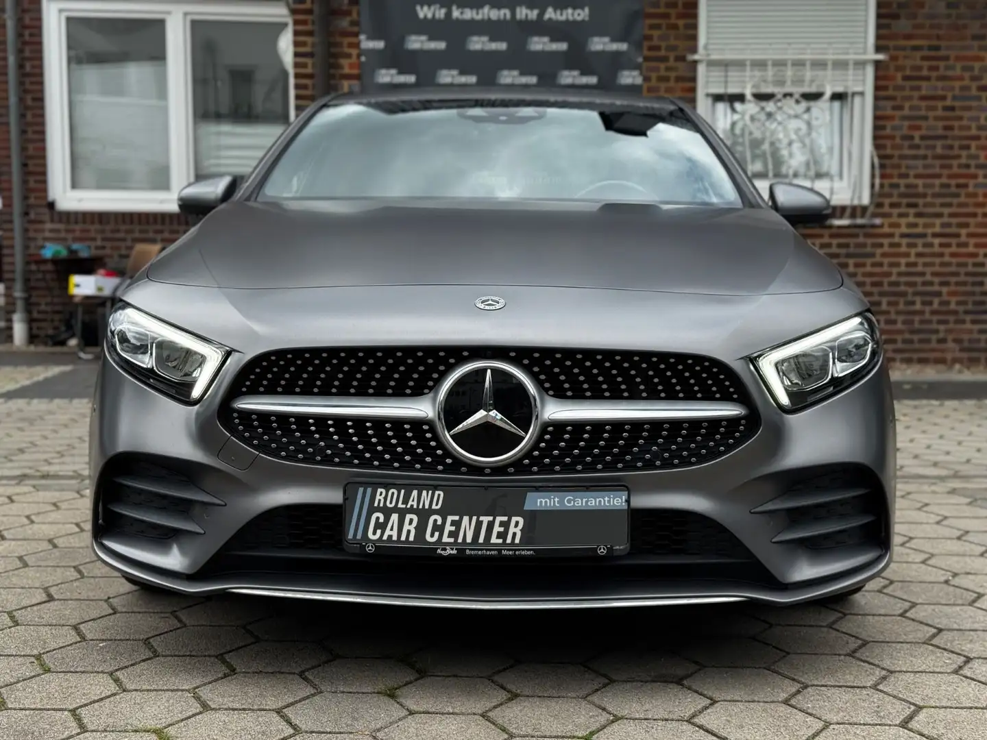 Mercedes-Benz A 200 AMG Magno 360° HUD Distr Memory 19´ Fernle Grau - 2