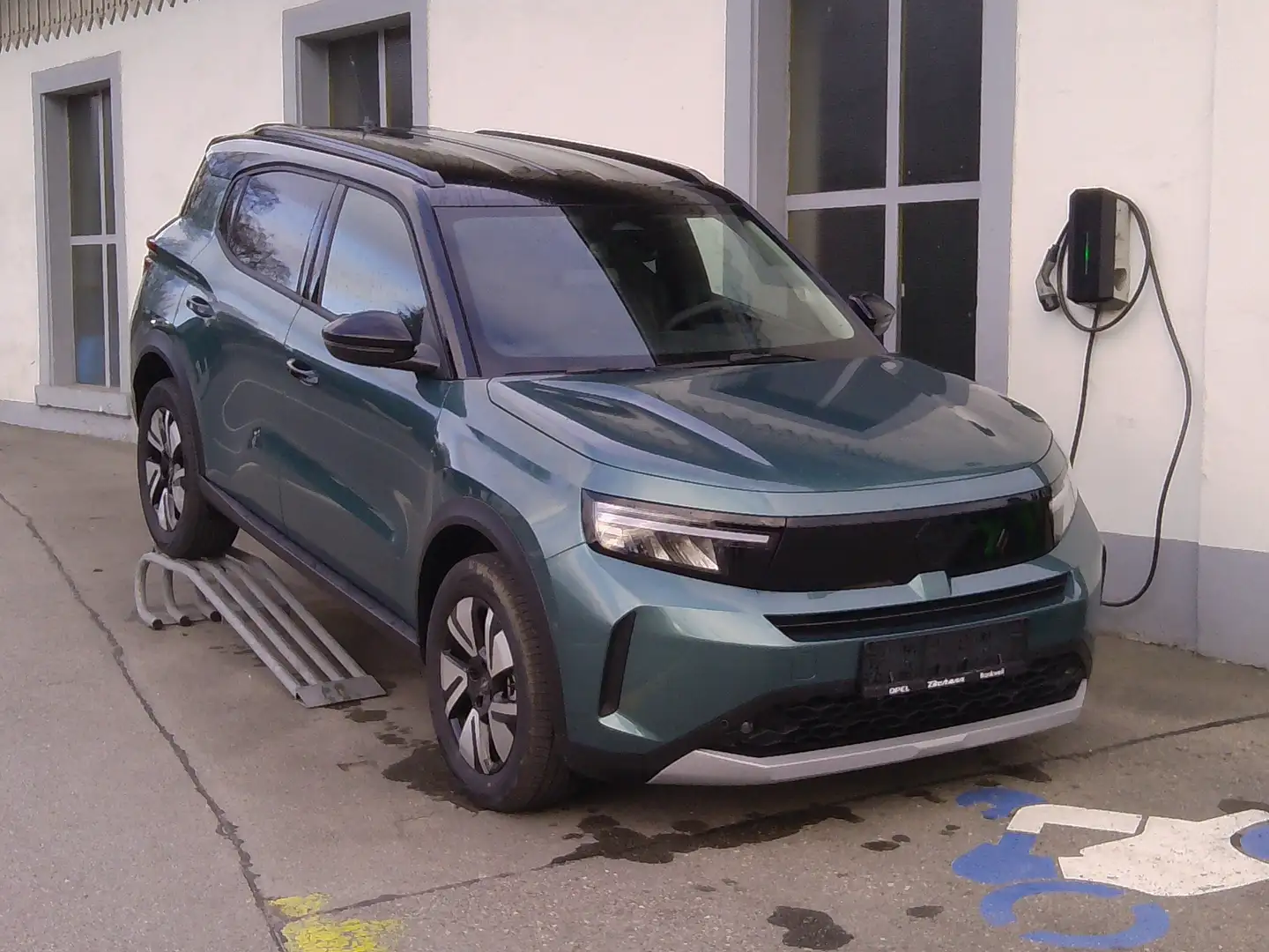 Opel Frontera Frontera 1.2 DI MHEV GS Aut. GS Grün - 1