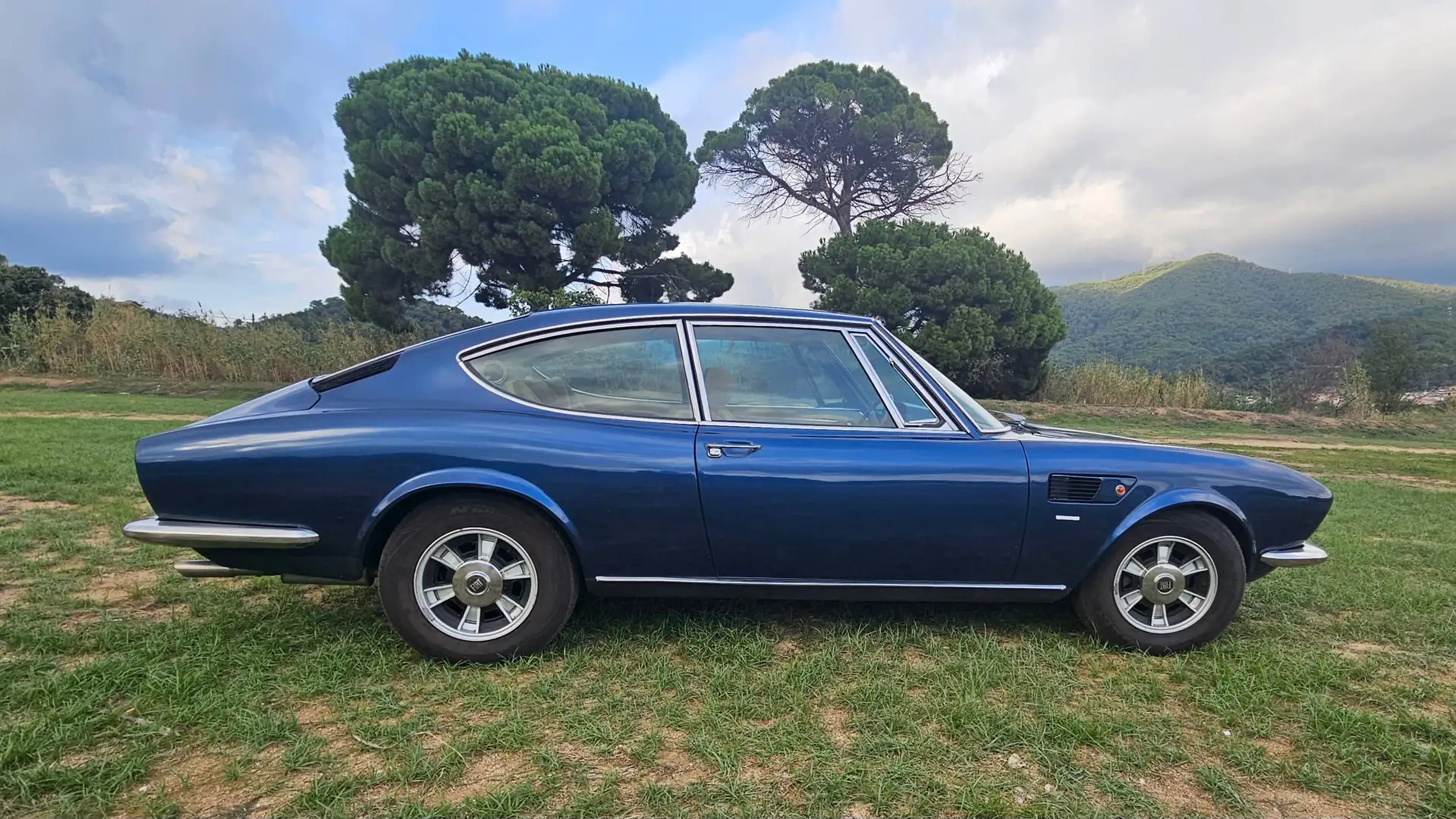 Fiat Dino 2400 Coupe Blau - 2