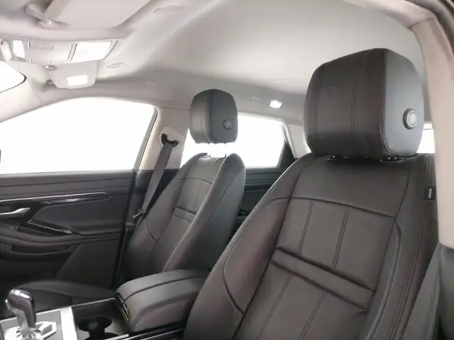 Land Rover Range Rover Evoque view 14