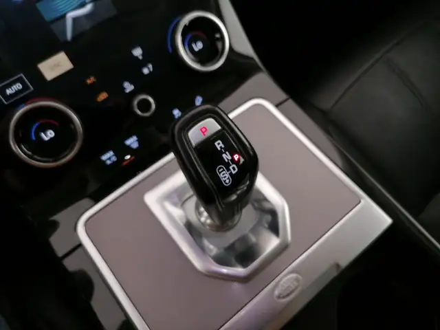 Land Rover Range Rover Evoque view 15