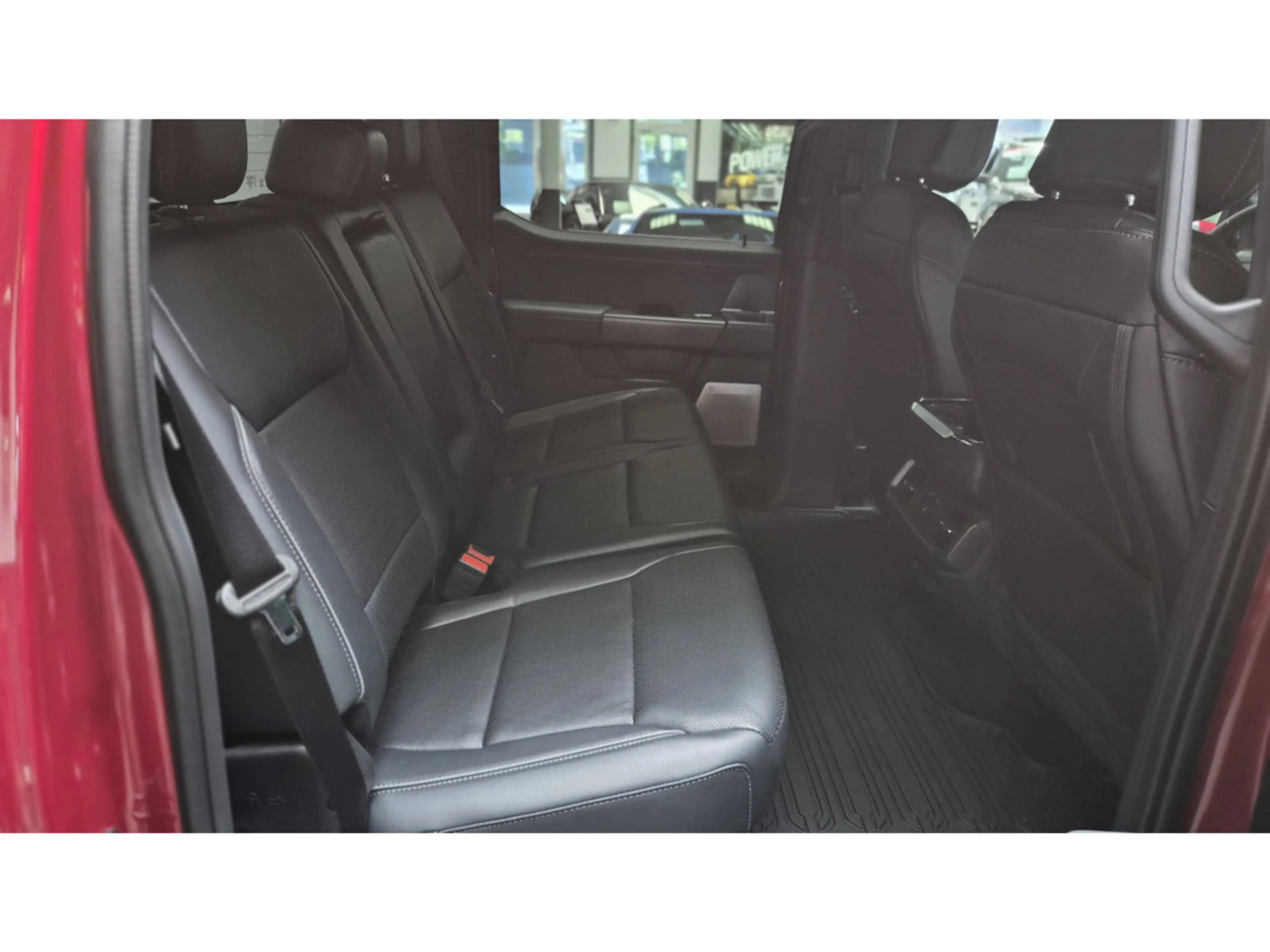 Ford F 150 Lariat V8 Supercrew B&O Head-Up FX4 LED 20" — photo 13