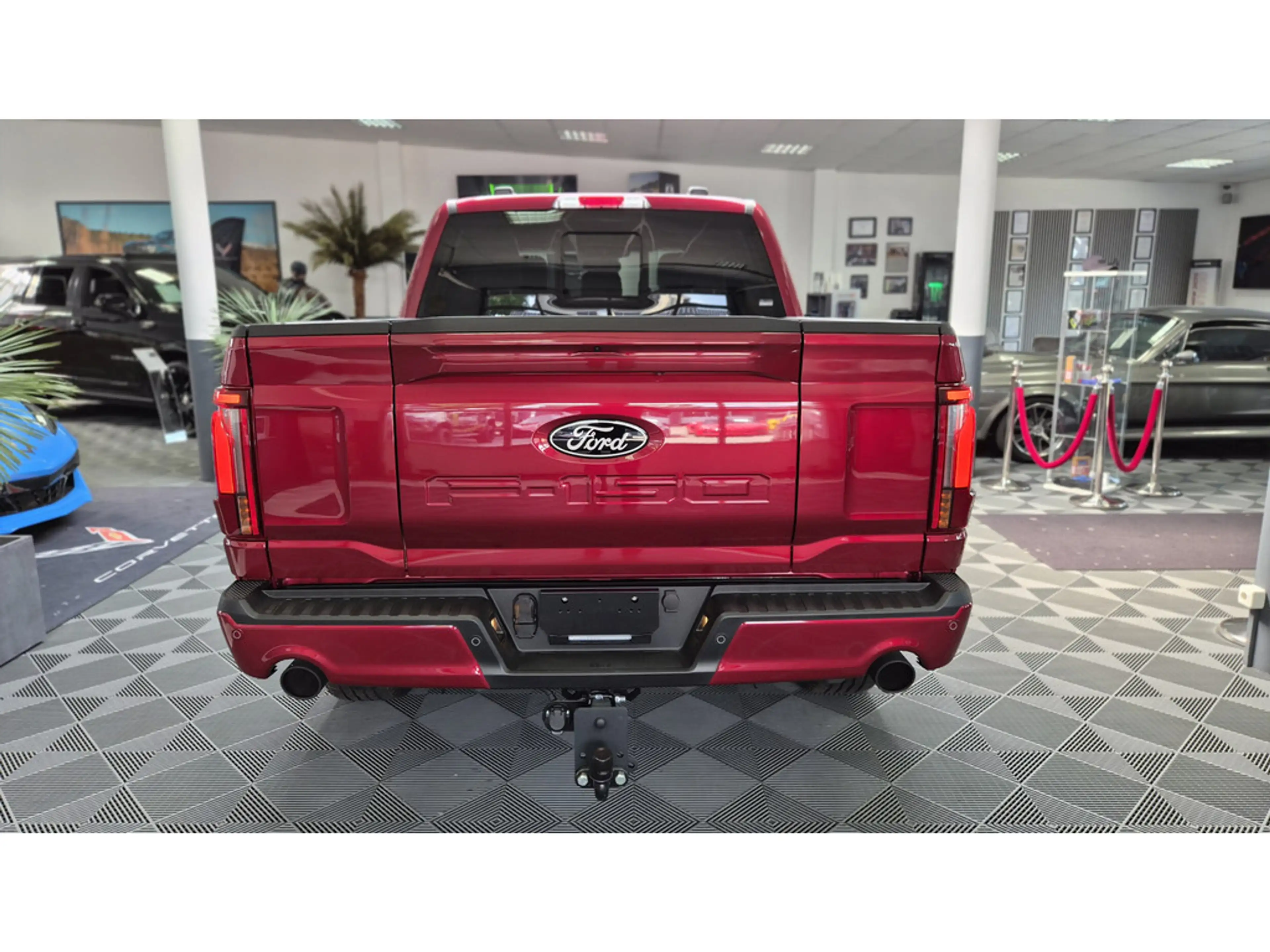Ford F 150 Lariat V8 Supercrew B&O Head-Up FX4 LED 20" — photo 6