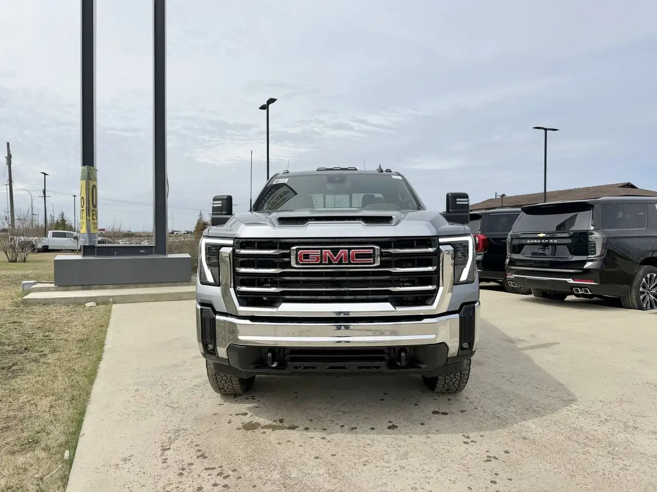 GMC Sierra 3500HD снимка GMC Sierra 3500HD