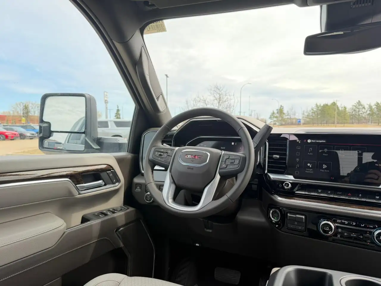 GMC Sierra 3500HD снимка GMC Sierra 3500HD