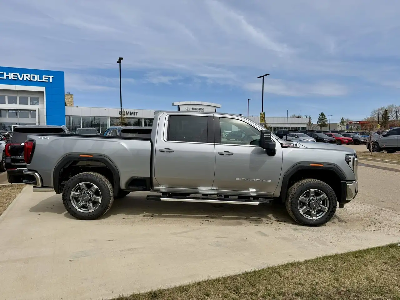GMC Sierra 3500HD снимка GMC Sierra 3500HD