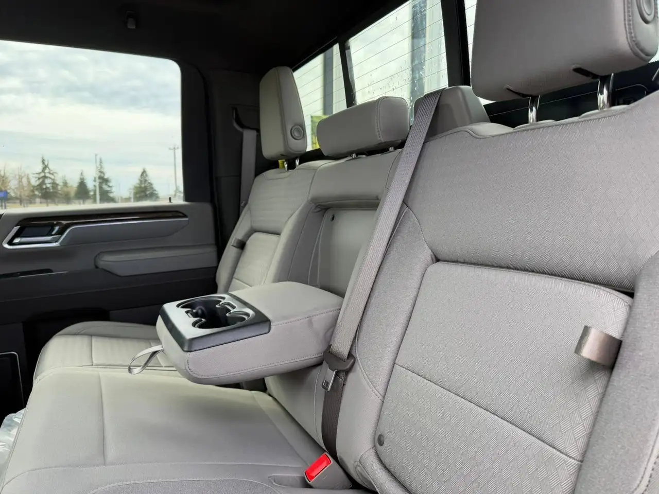 GMC Sierra 3500HD снимка GMC Sierra 3500HD