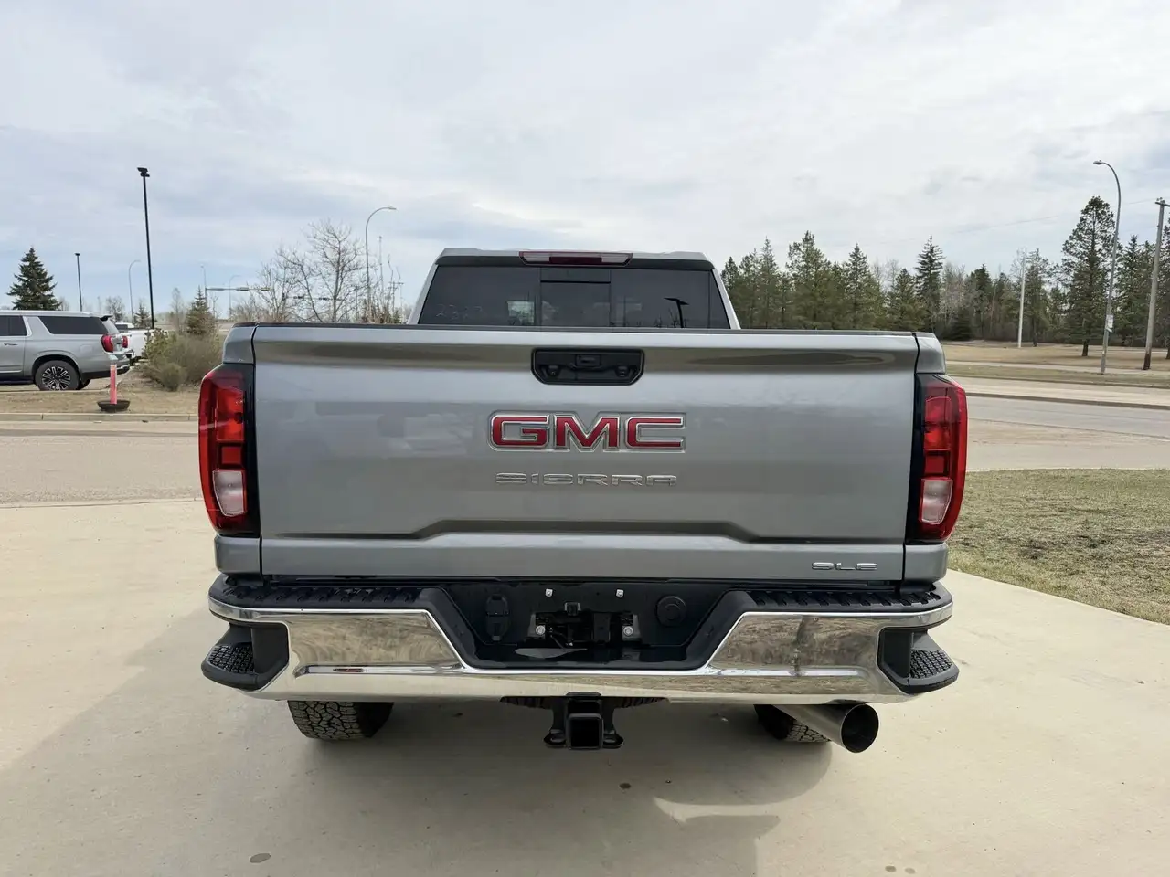 GMC Sierra 3500HD снимка GMC Sierra 3500HD