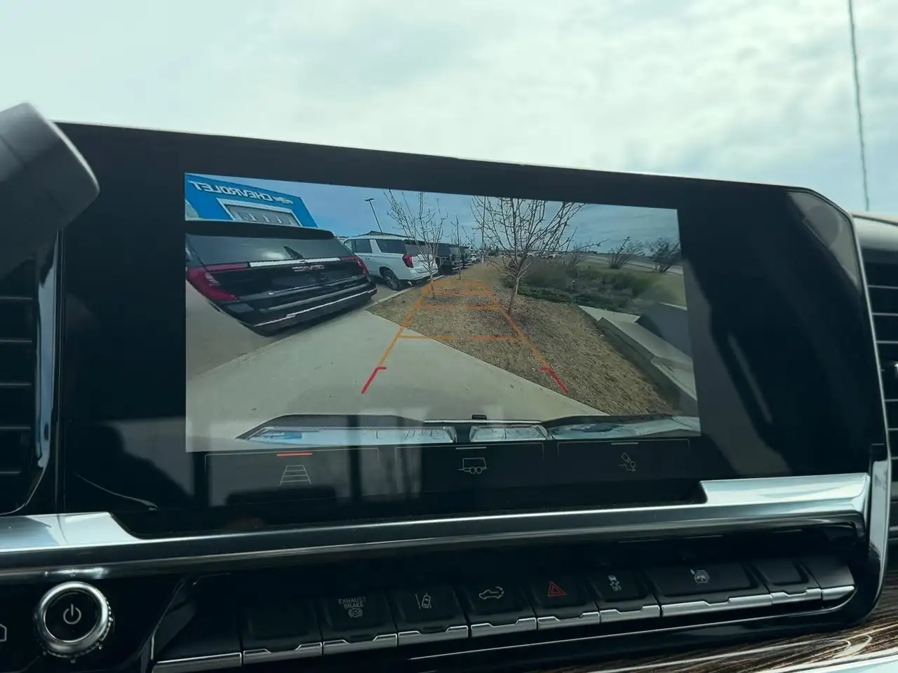 GMC Sierra 3500HD снимка GMC Sierra 3500HD