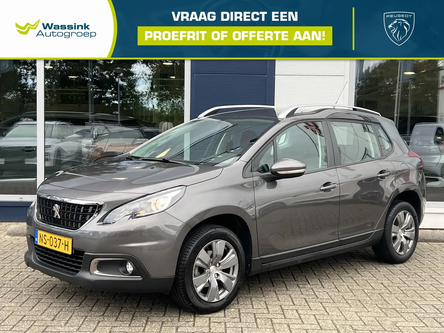 Peugeot 2008 1.2 PureTech 82pk Automaat Blue Lion | Navigatie | Grau - 1