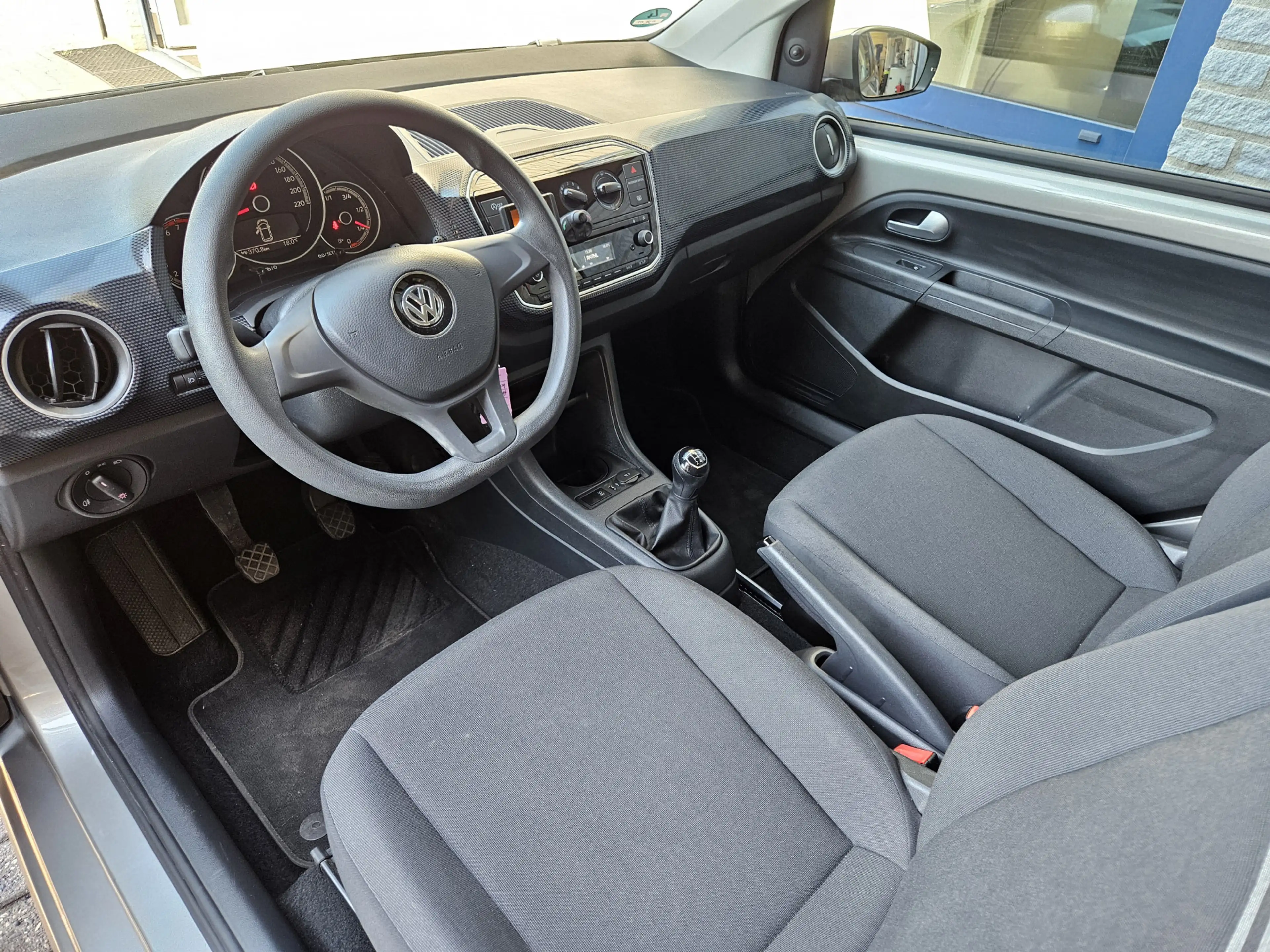 Volkswagen up! 1.0 BMT move up! Inclusief Afleveringskosten — photo 16