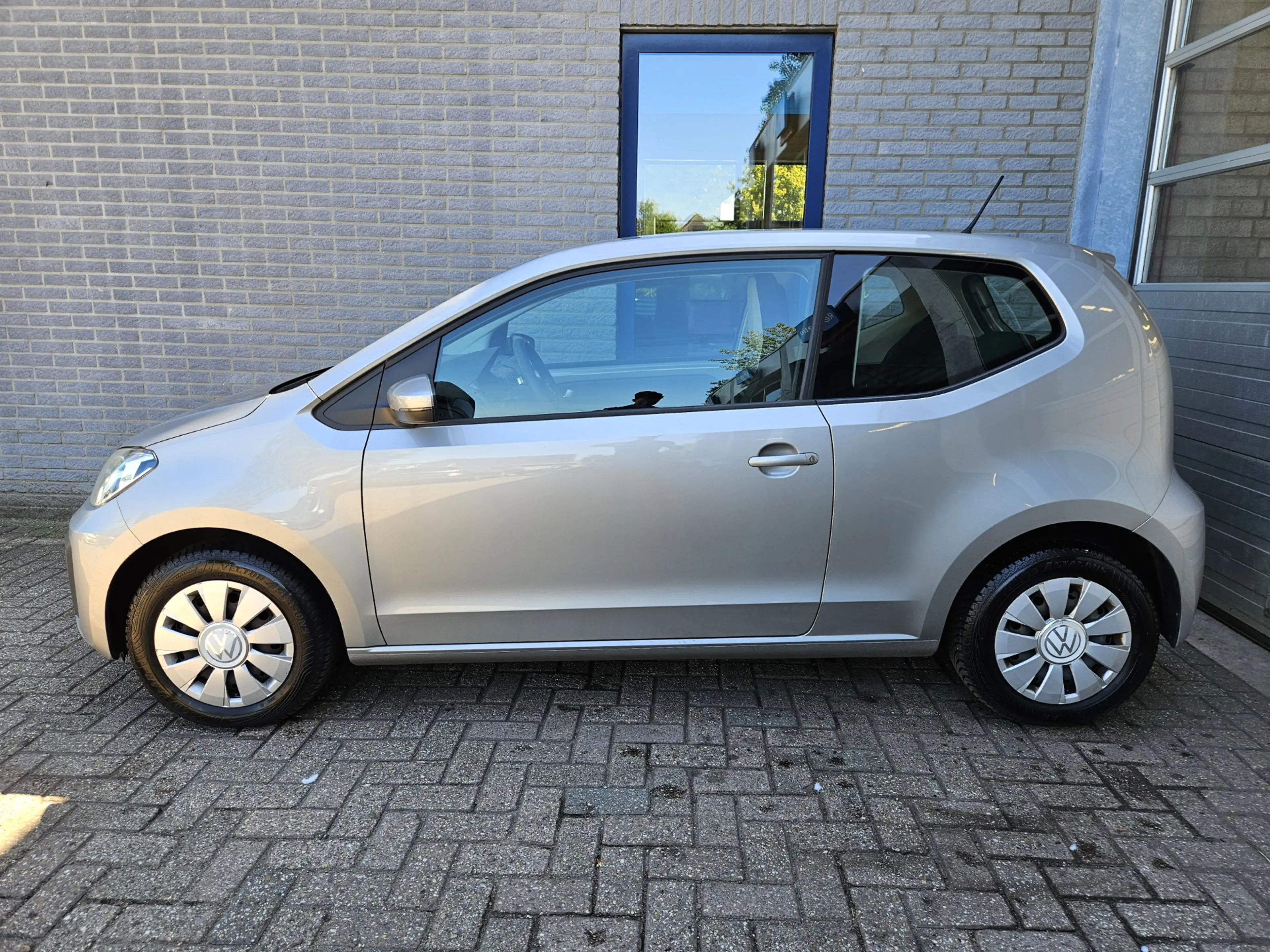 Volkswagen up! 1.0 BMT move up! Inclusief Afleveringskosten — photo 6