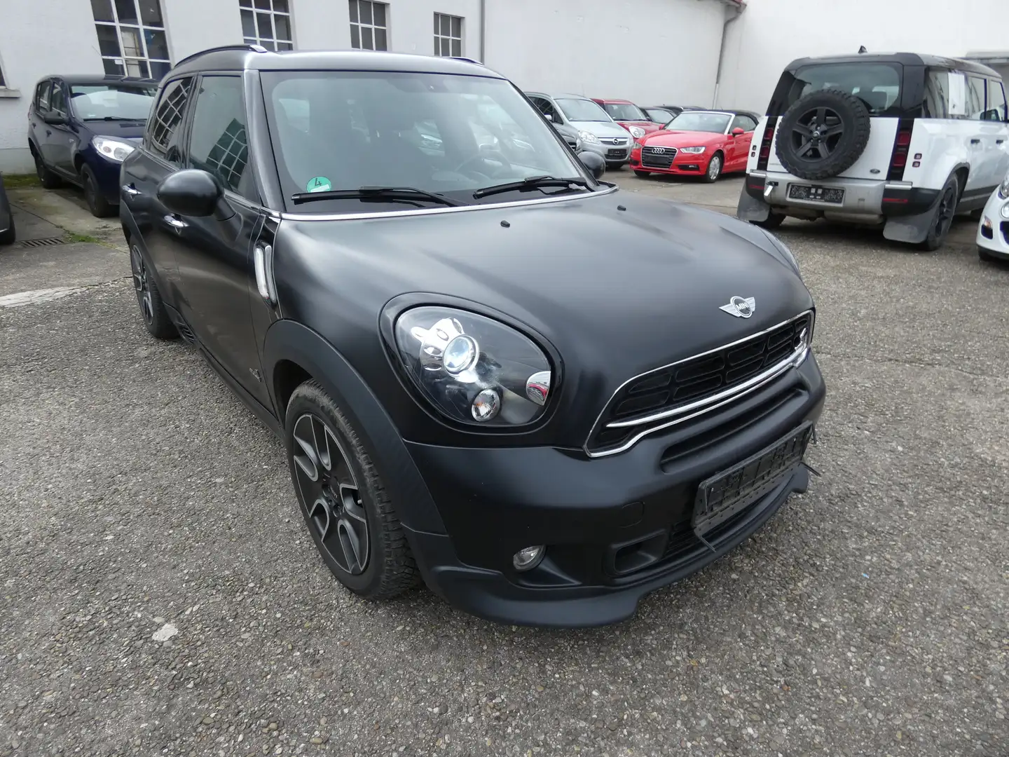 MINI Cooper S Countryman All4 Schwarz - 1