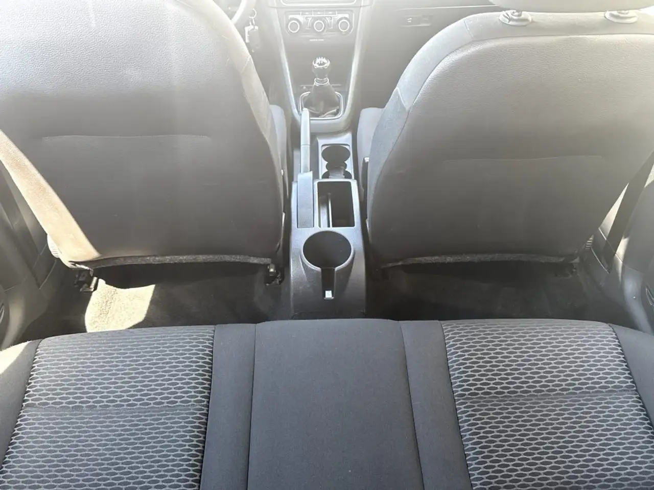 Volkswagen Golf Standard Model — photo 20