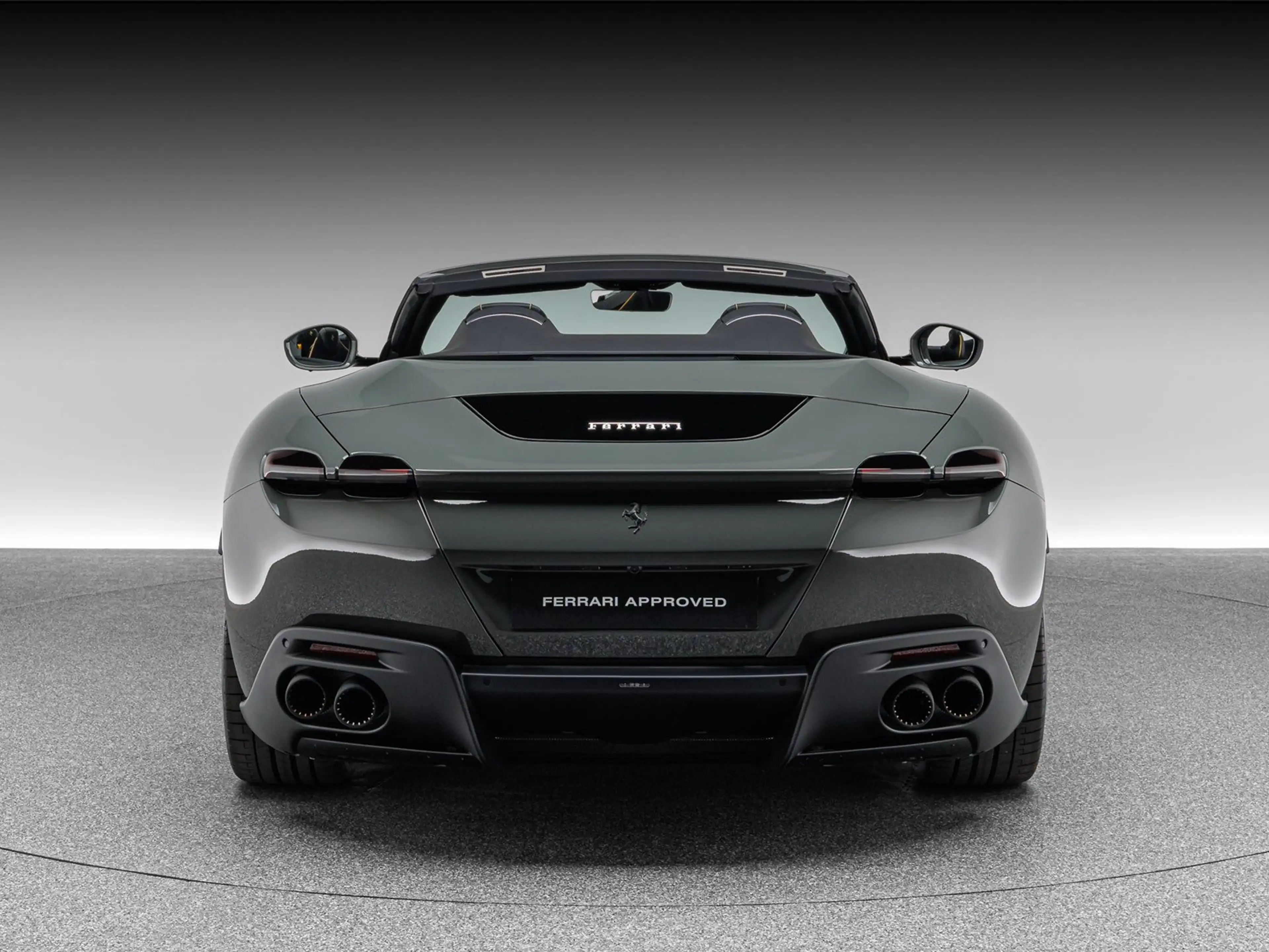 Ferrari Roma Spider — photo 7