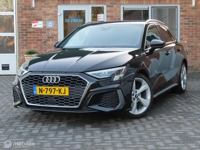 Audi A3 Sportback 35 TFSI S edition|Stoelverwarmig|Carplay