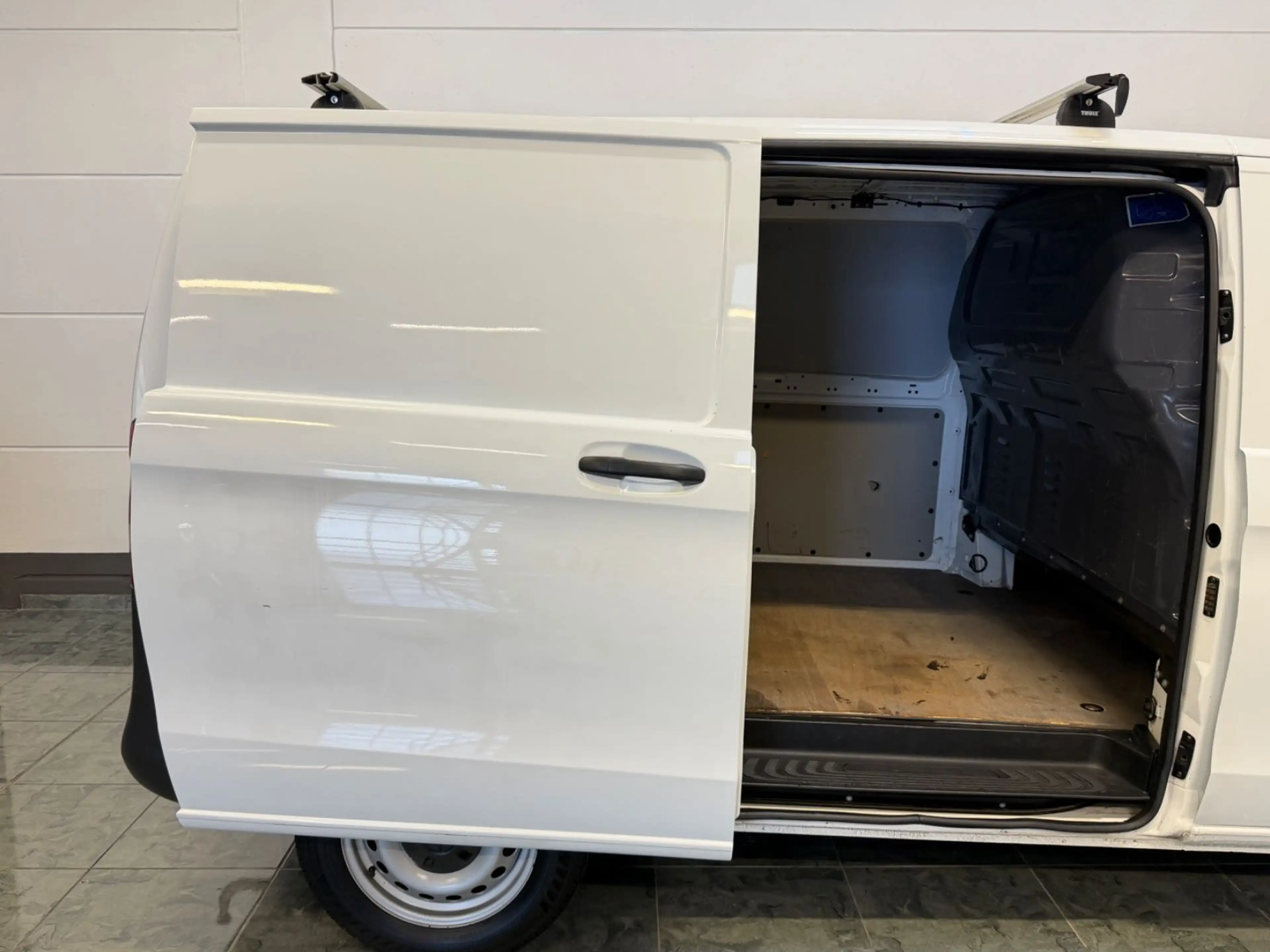 Mercedes-Benz Vito Kasten 109 CDI WORKER FWD kompakt — photo 15