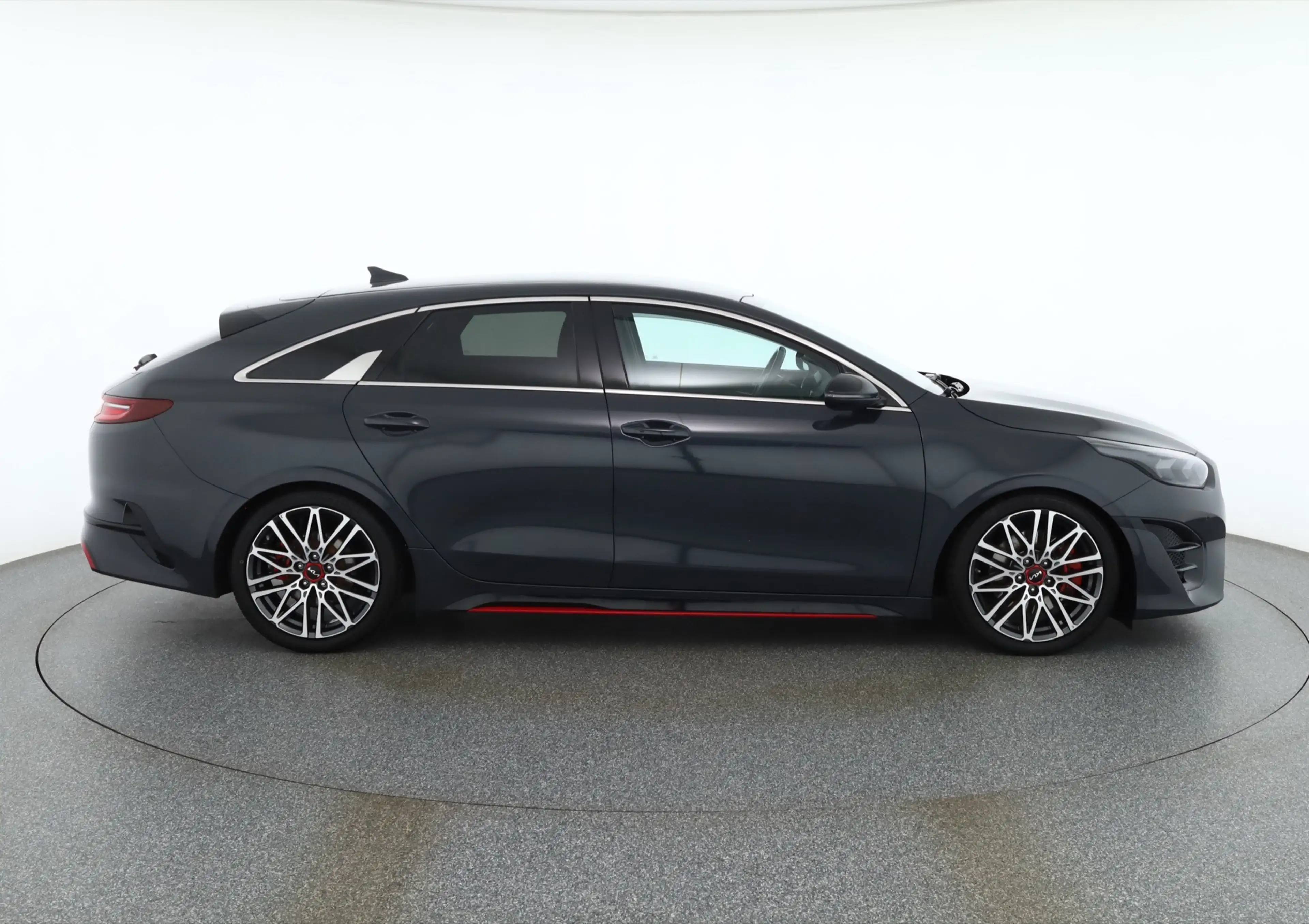 Kia ProCeed / pro_cee'd ProCeed 1.6 T-GDI GT LED Navi AHK Kamera DAB ACC — photo 6