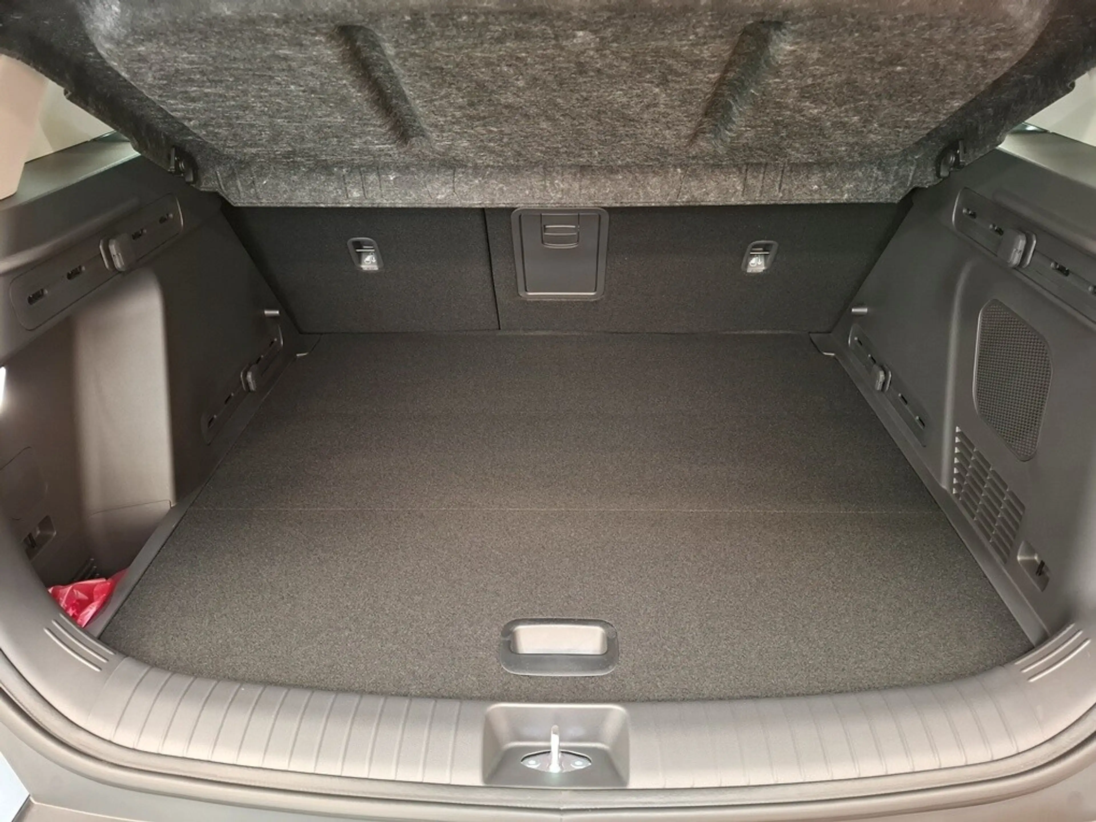 Kia Seltos 1,6 TGDI 180 2WD Silber — photo 12