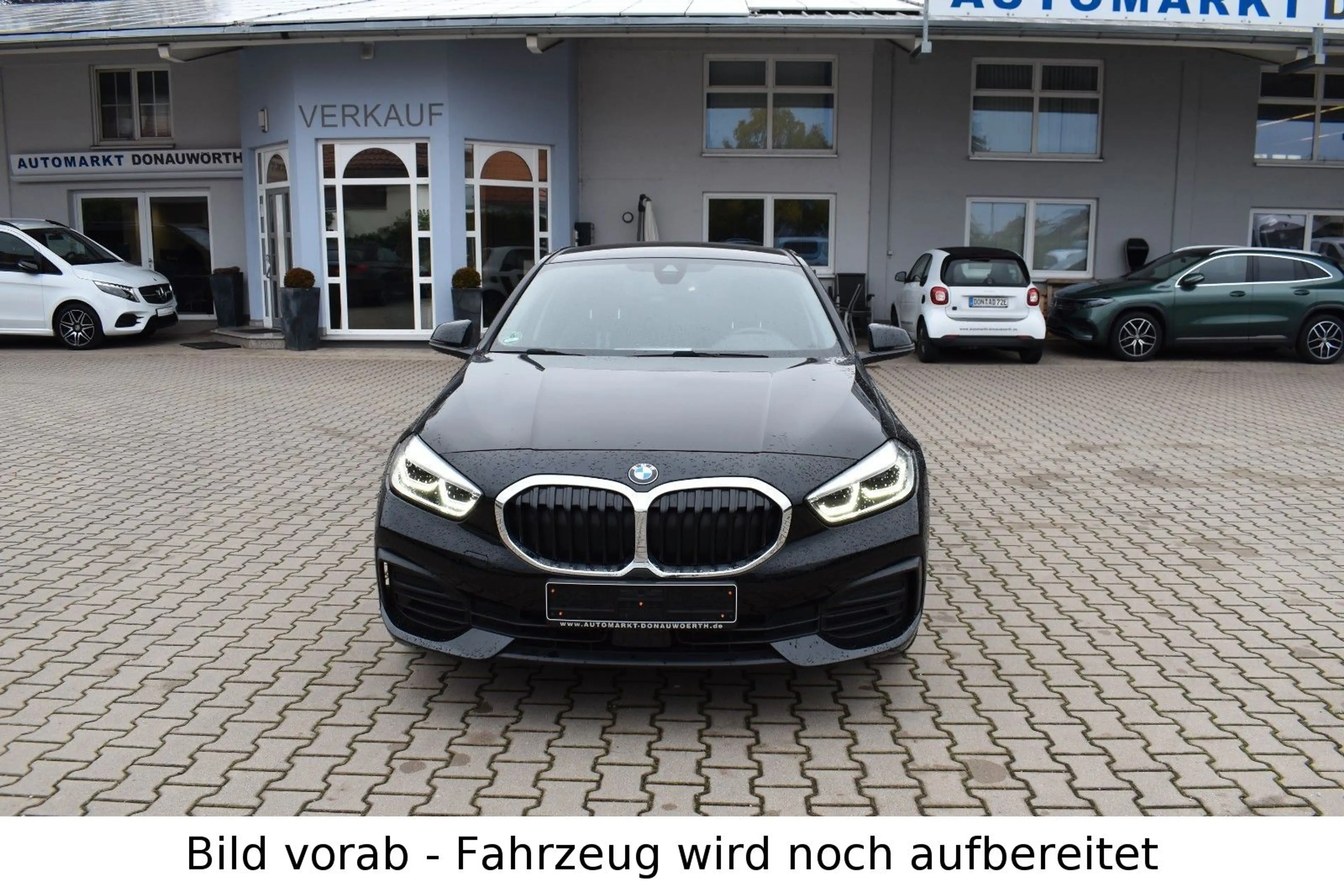 BMW 118 i Aut. Advantage Navi Sitzhzg Sportsitze 17" — photo 2