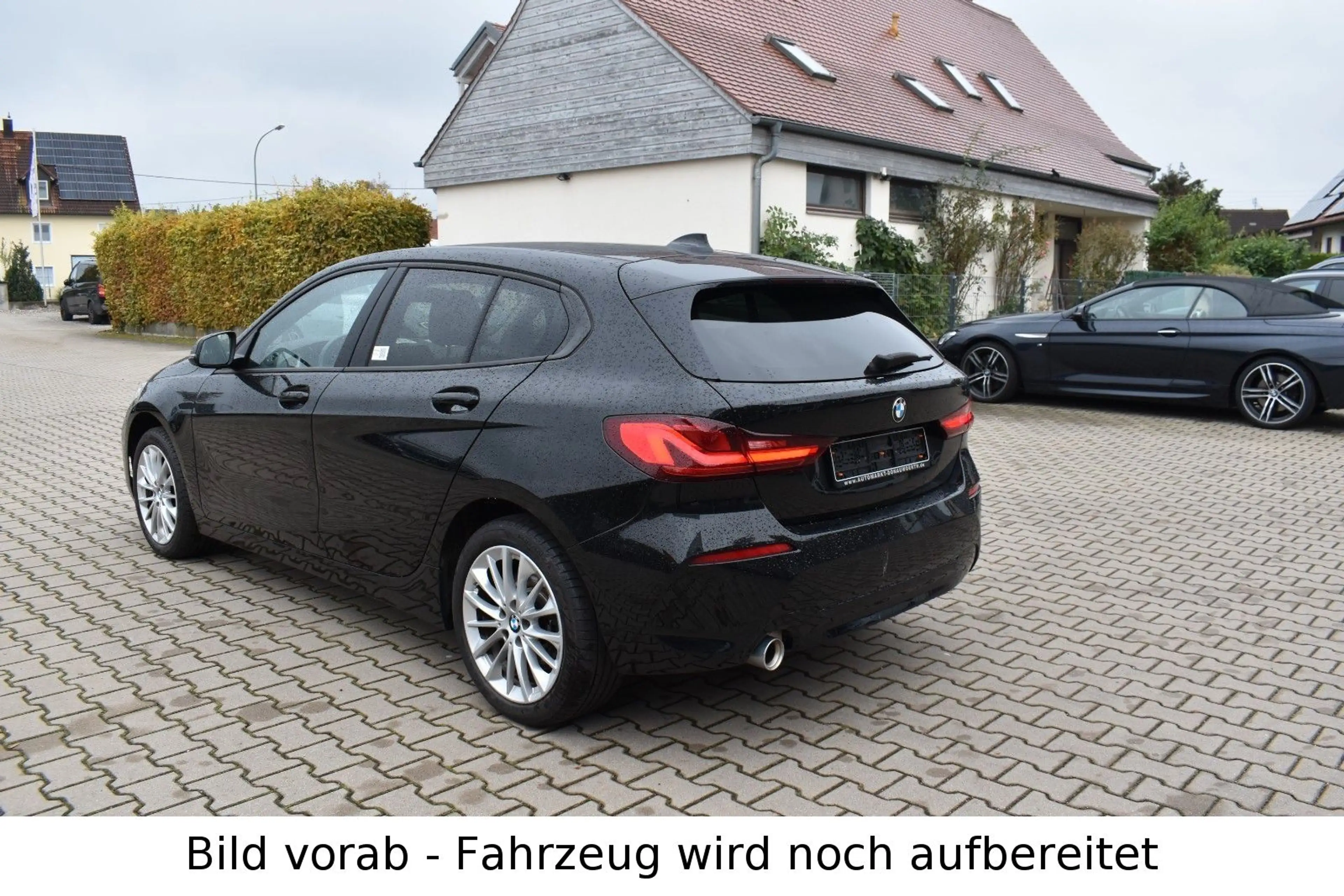 BMW 118 i Aut. Advantage Navi Sitzhzg Sportsitze 17" — photo 5
