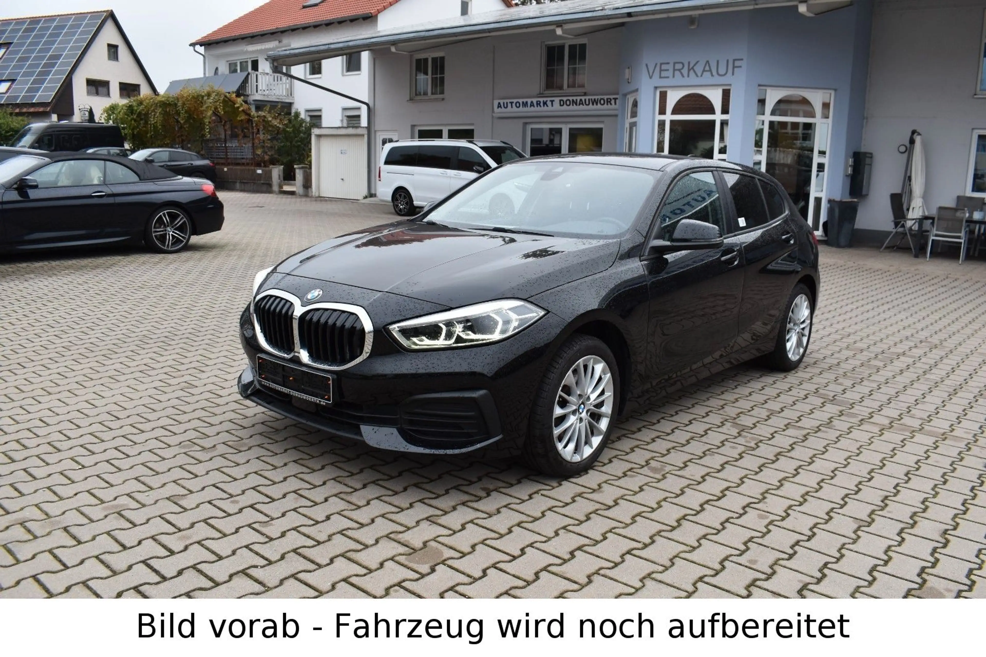 BMW 118 i Aut. Advantage Navi Sitzhzg Sportsitze 17" — photo 3