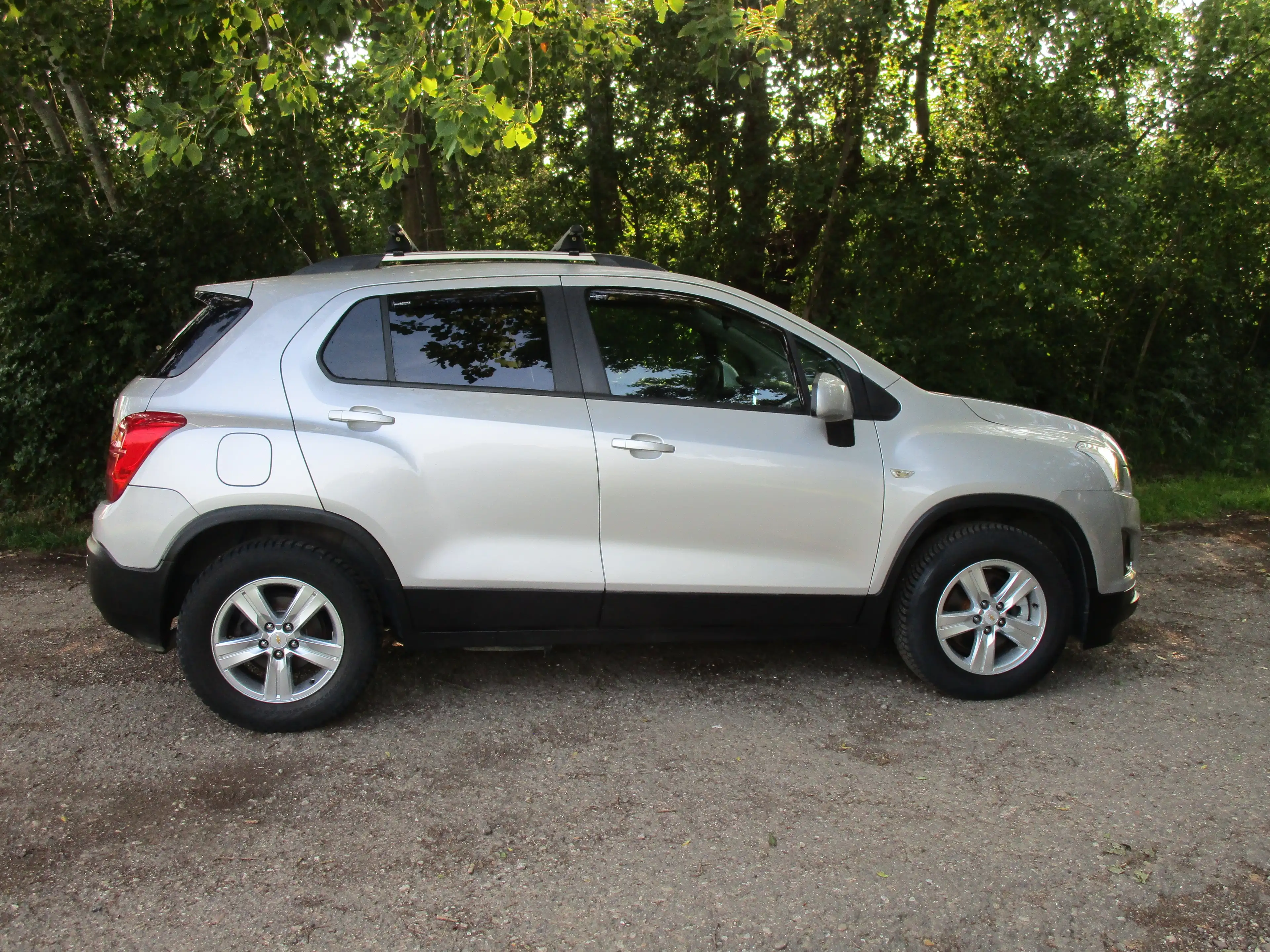 Chevrolet Trax 4x4 LS+*1,4 *Allrad*Klima*2. Hand*Scheckheft* — photo 8