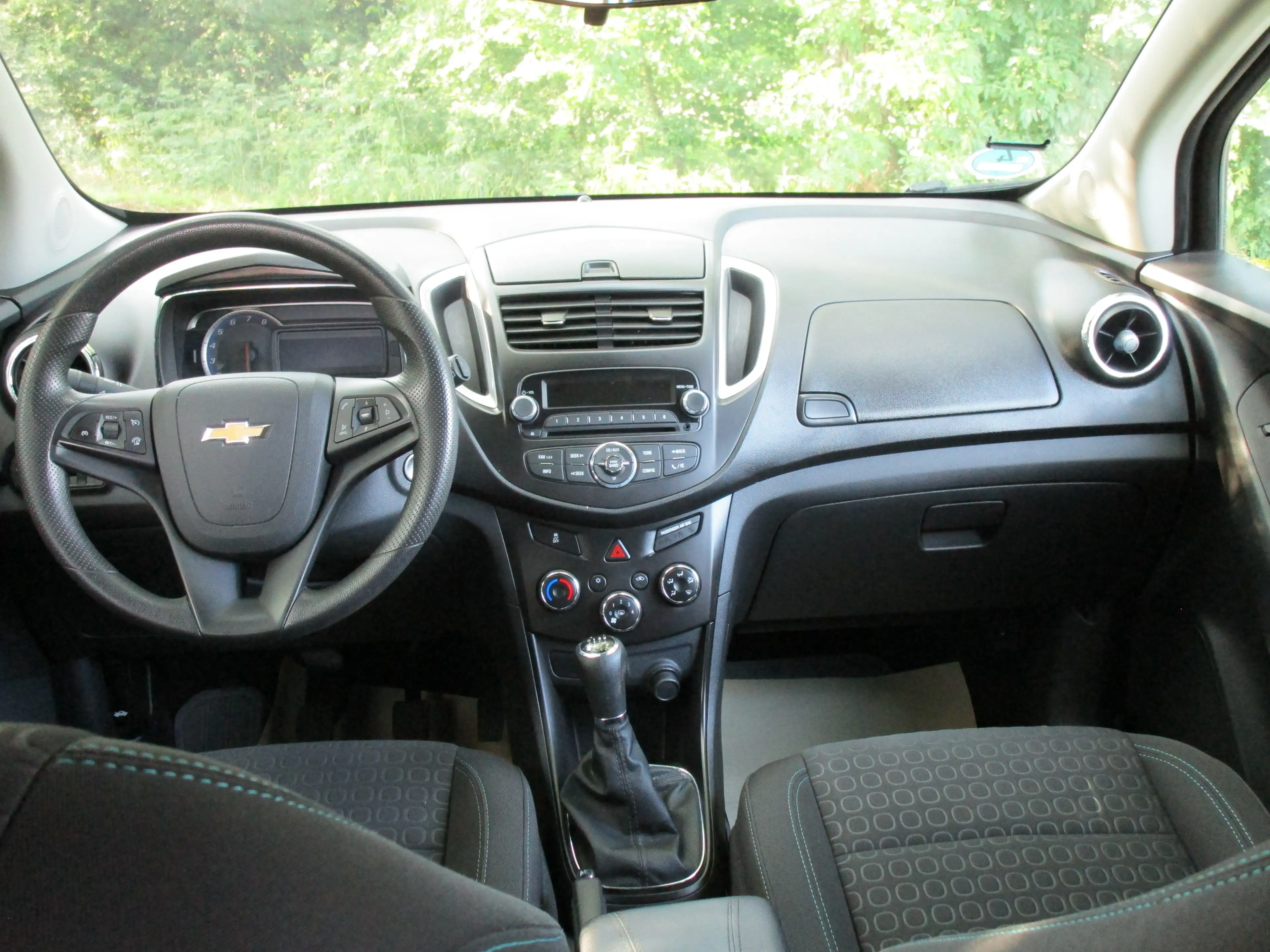 Chevrolet Trax 4x4 LS+*1,4 *Allrad*Klima*2. Hand*Scheckheft* — photo 12