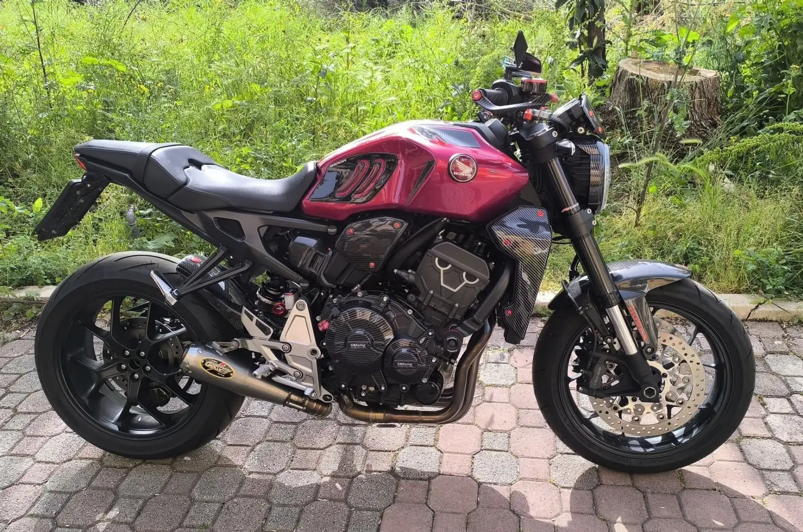 Honda CB 1000 carbon Rosso - 1