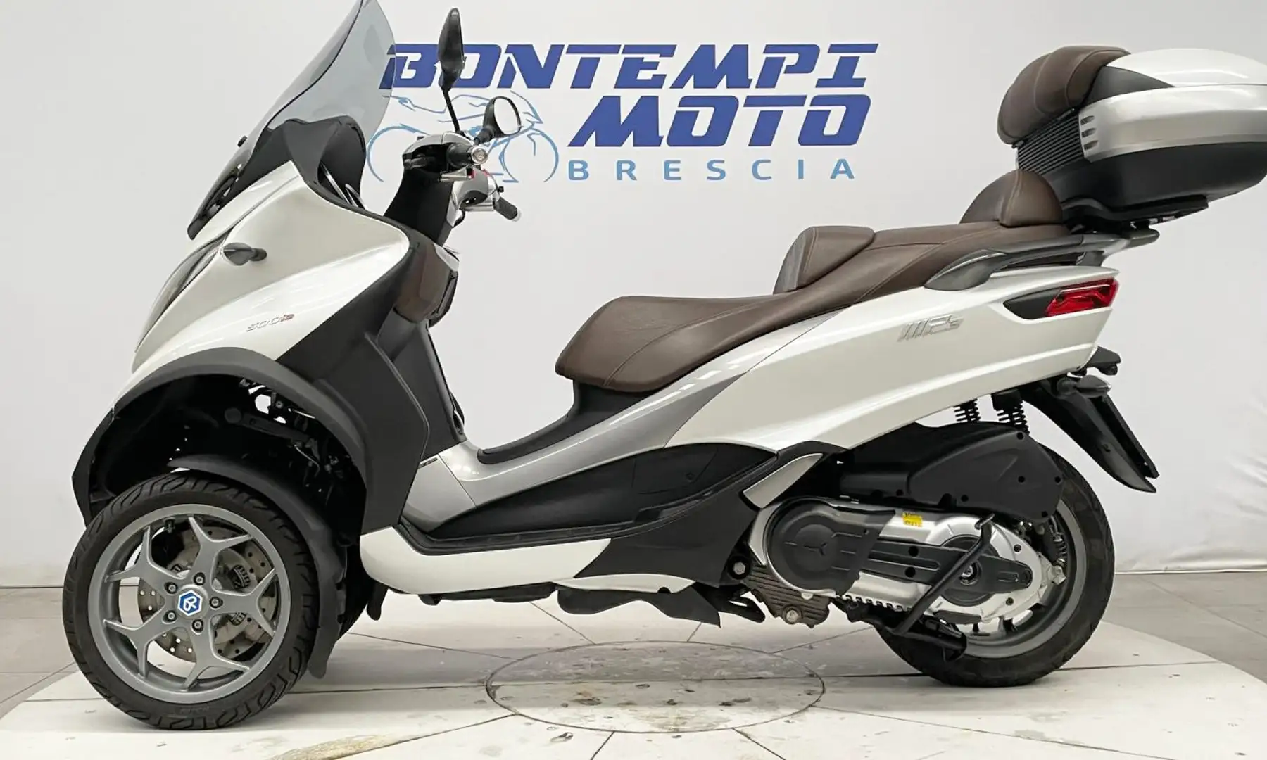 Piaggio MP3 2015 MP3 500 LT BUSINESS Bianco - 2