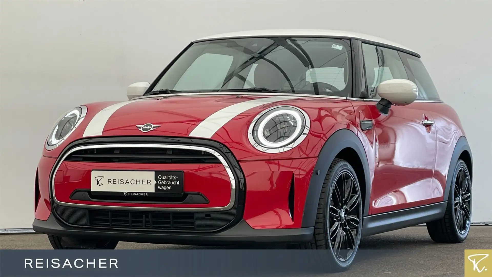 MINI Cooper A ClassicTrim AdapLED RFK HuD Nav SHZ 17" Rot - 1