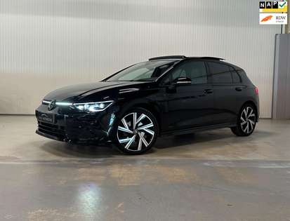 Volkswagen Golf 1.5 eTSI R-Line | PANO | 3x R-LINE | IQ LIGHTS | F
